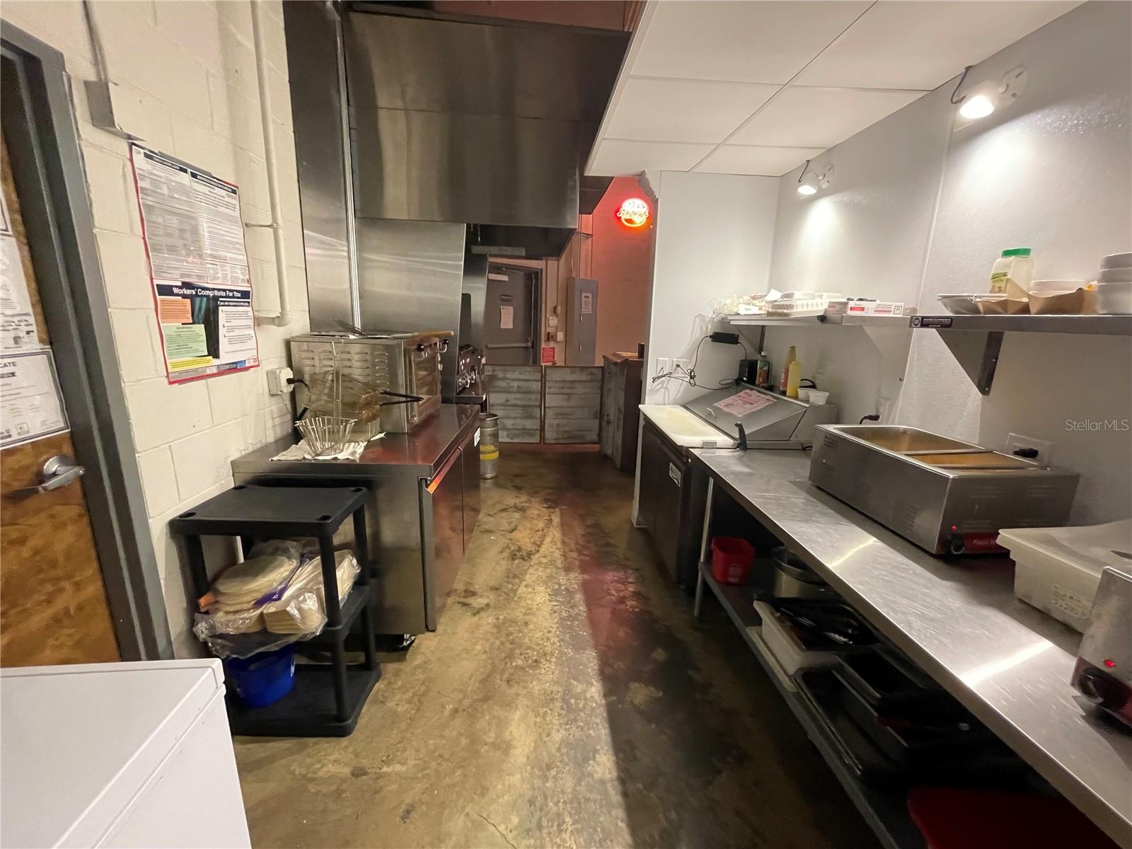 EUSTIS - Commercial Lease