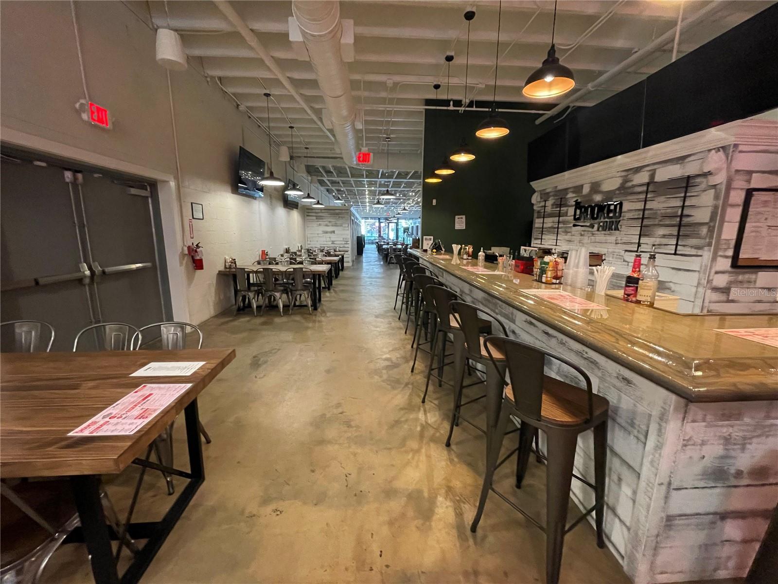 EUSTIS - Commercial Lease