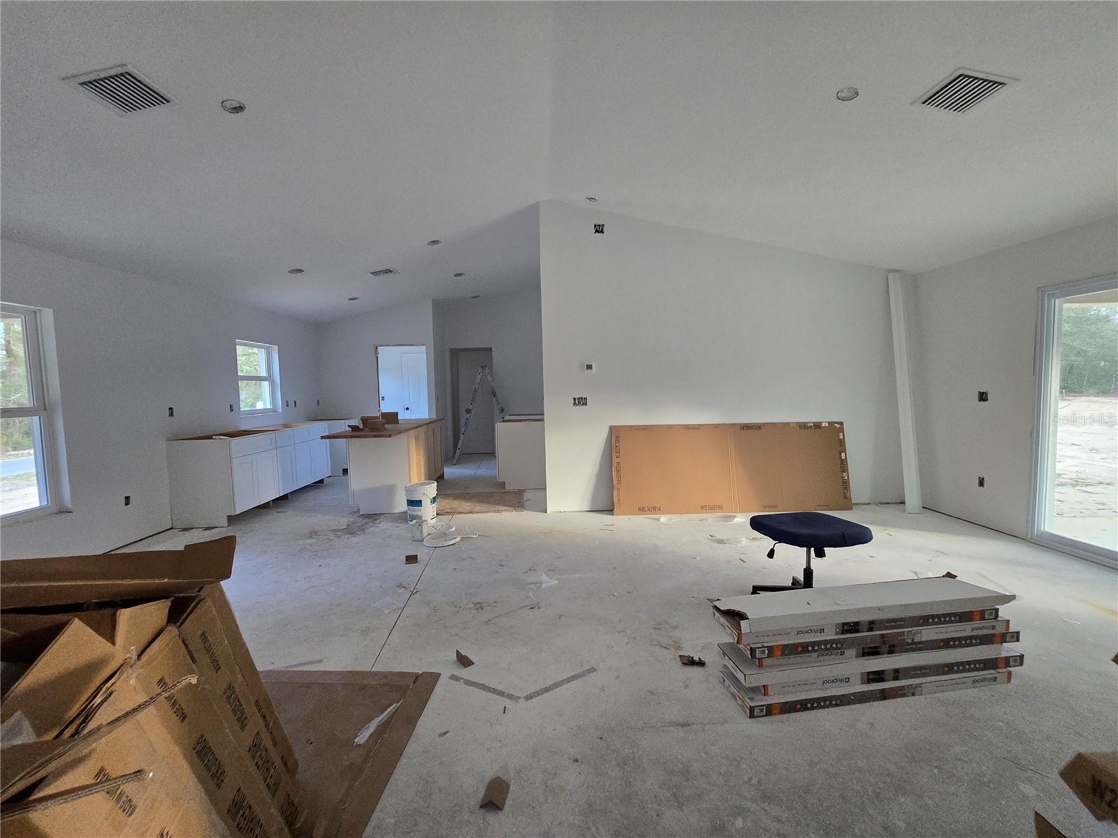 SILVER SPGS SHORES UN 33 - Residential