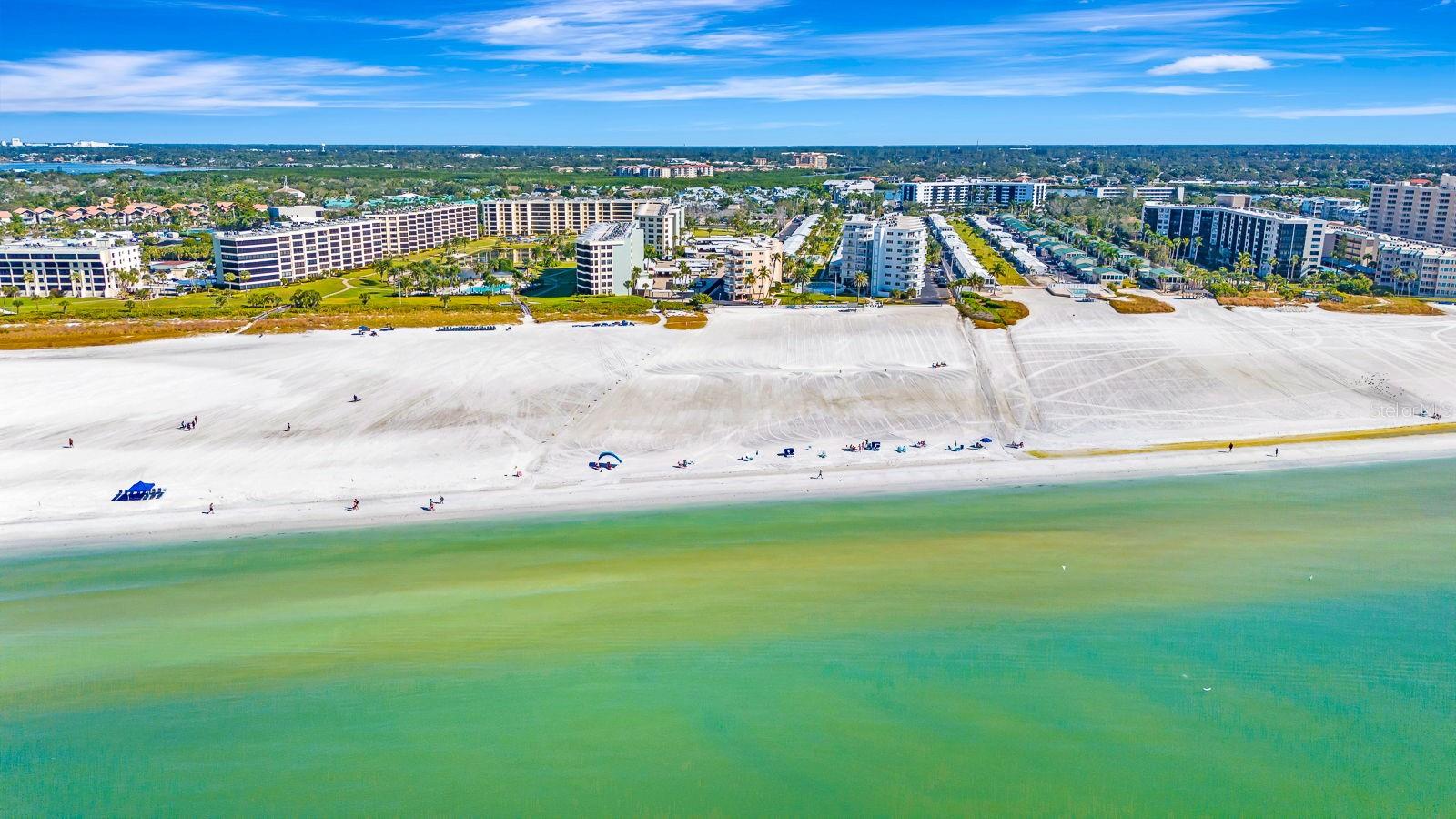 JAMAICA ROYALE - Residential