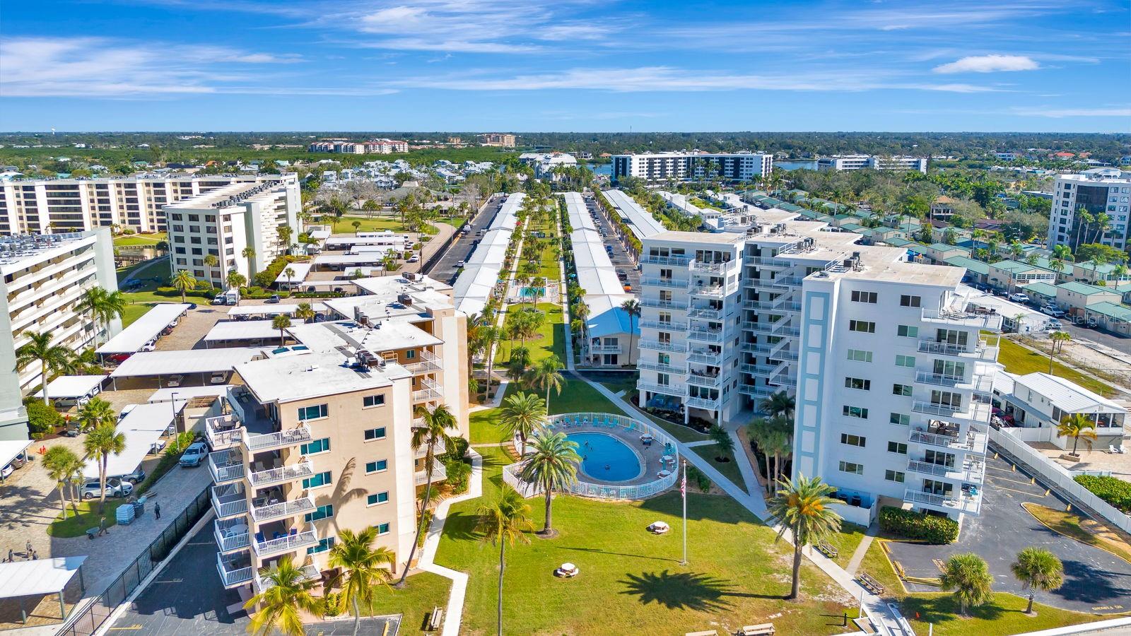 JAMAICA ROYALE - Residential