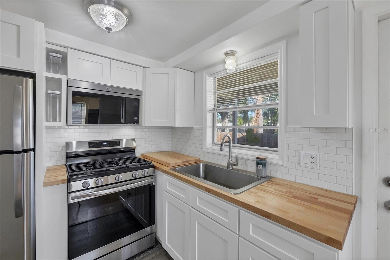 ENGLEWOOD - Residential