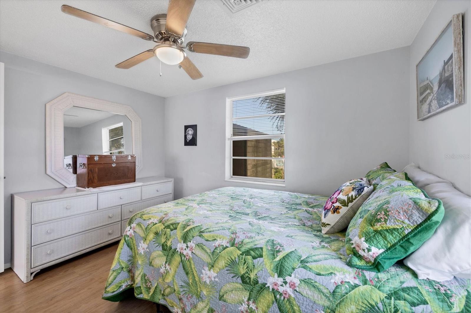 ENGLEWOOD - Residential