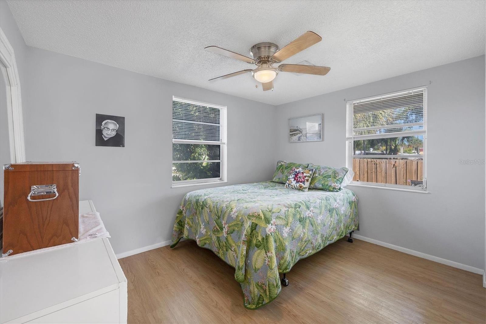 ENGLEWOOD - Residential