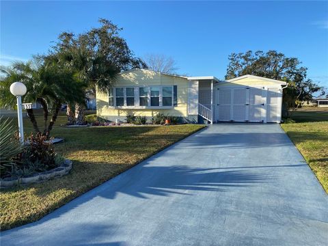 A home in ELLENTON