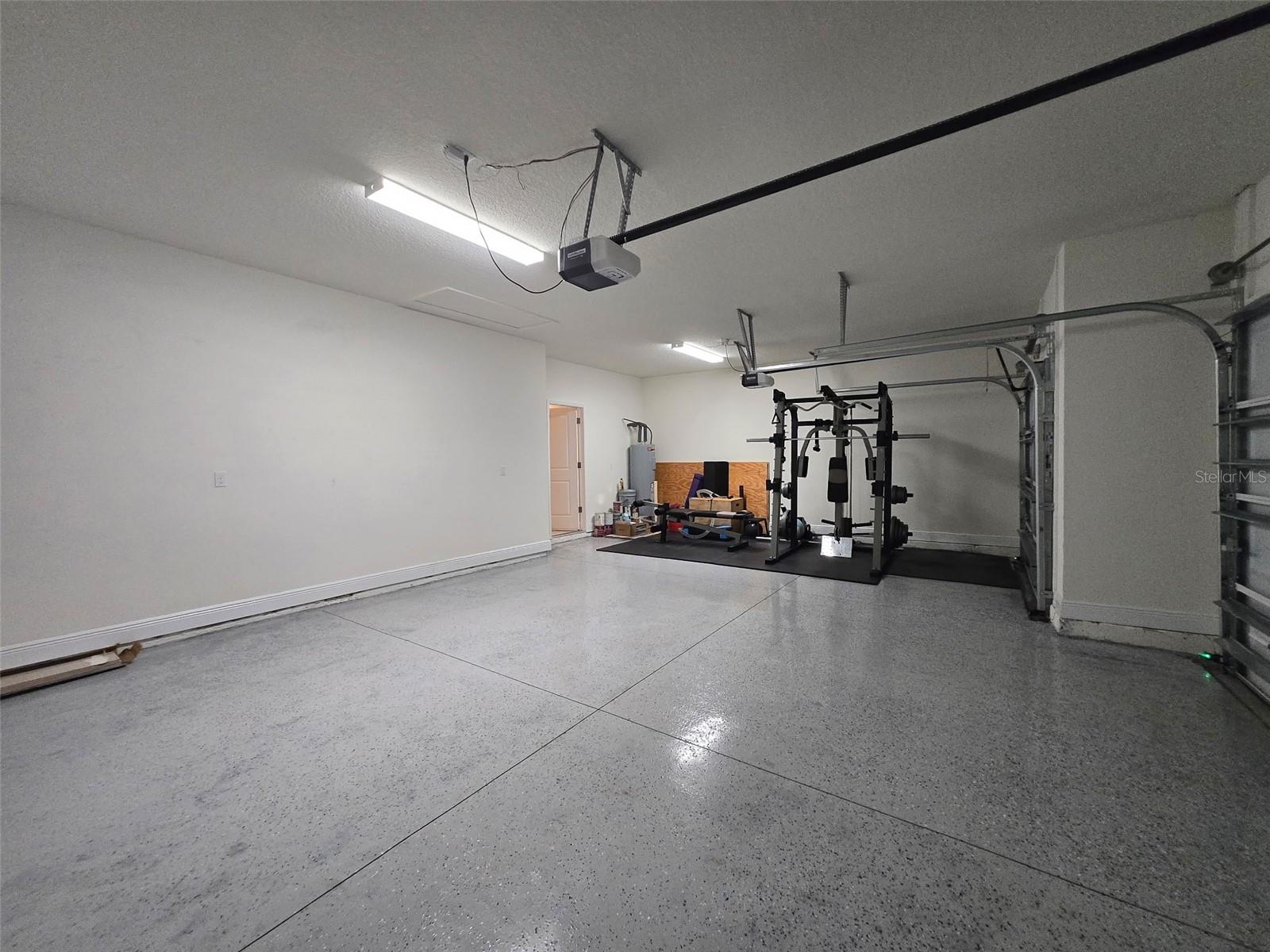 FINLEY WOODS - Residential Lease