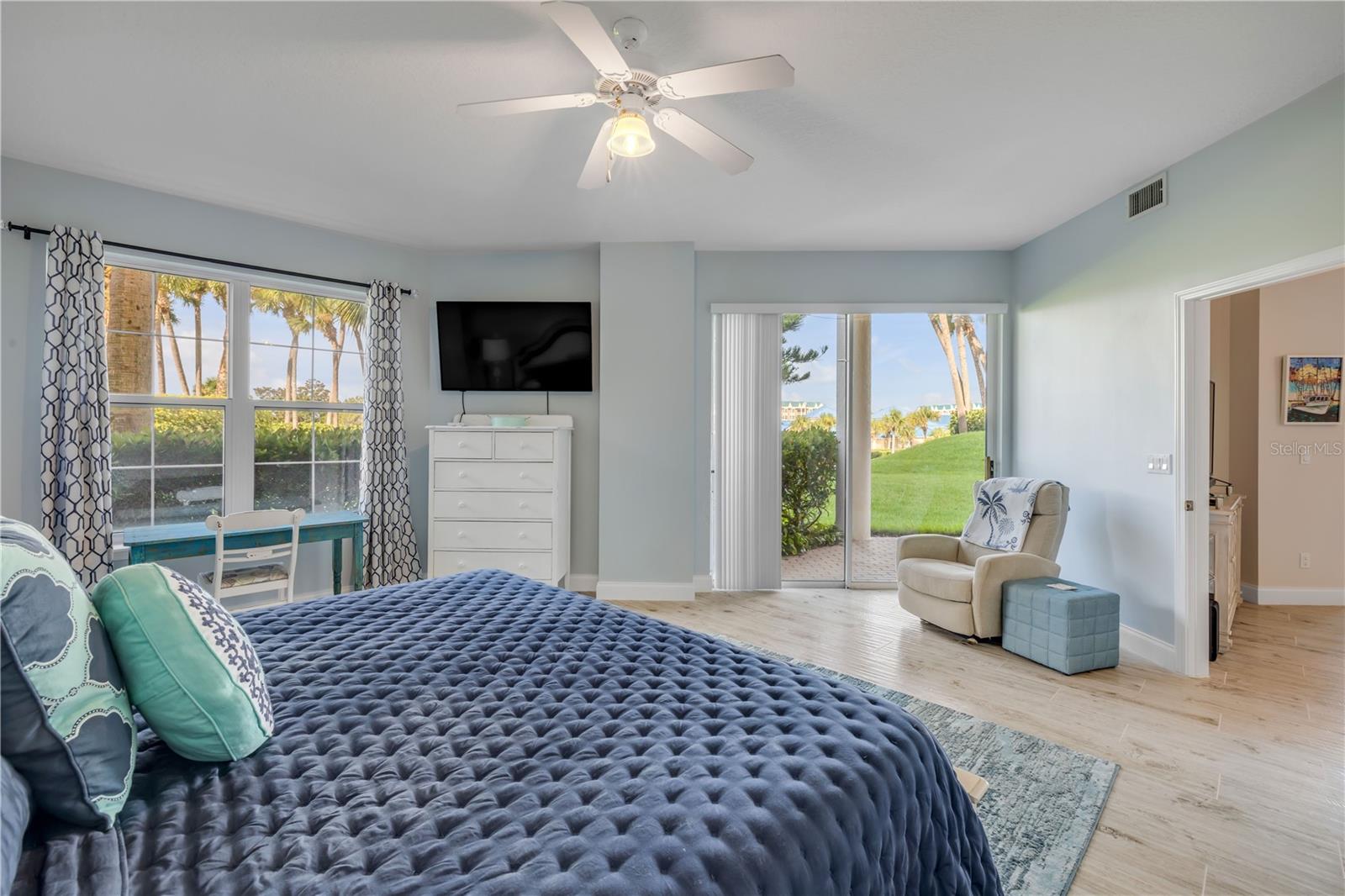 HARBOUR VILLAGE CONDO - Residential