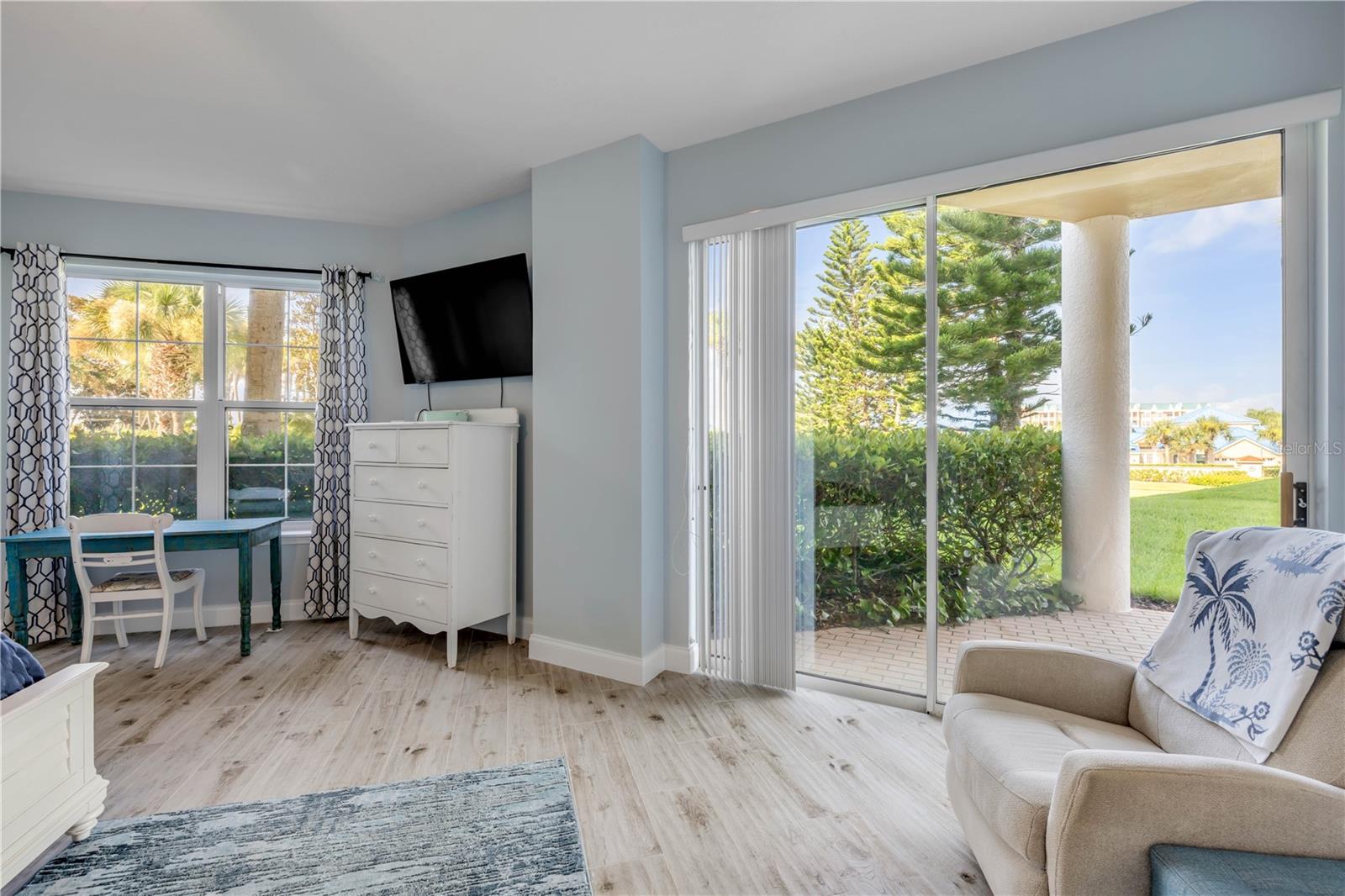 HARBOUR VILLAGE CONDO - Residential