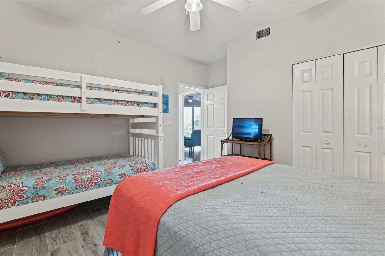 HARBOUR VILLAGE CONDO - Residential