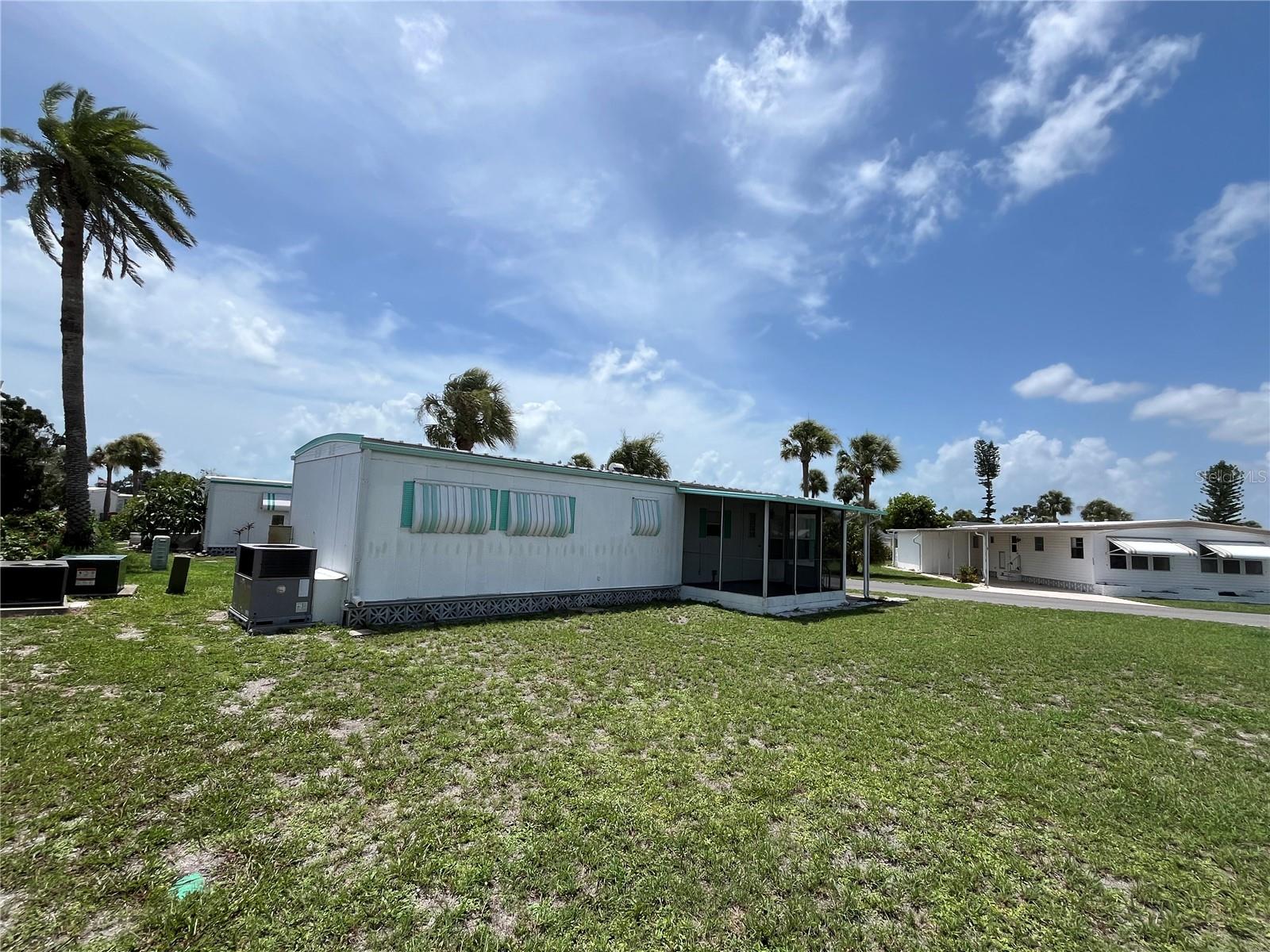 634 COMO DRIVE