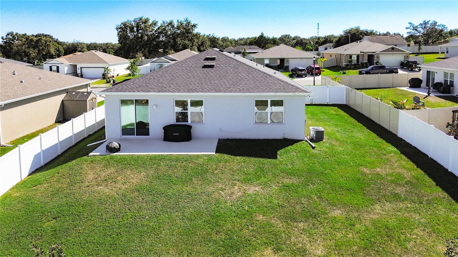 GARDENS II AT LAKE JACKSON - Residential