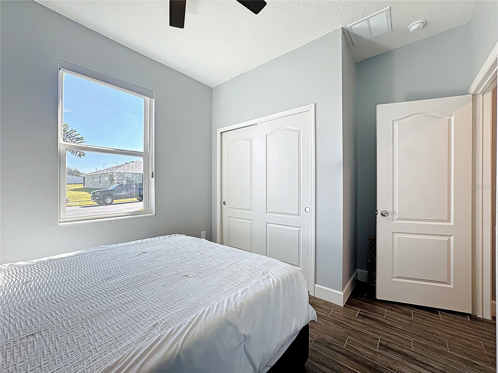 GARDENS II AT LAKE JACKSON - Residential