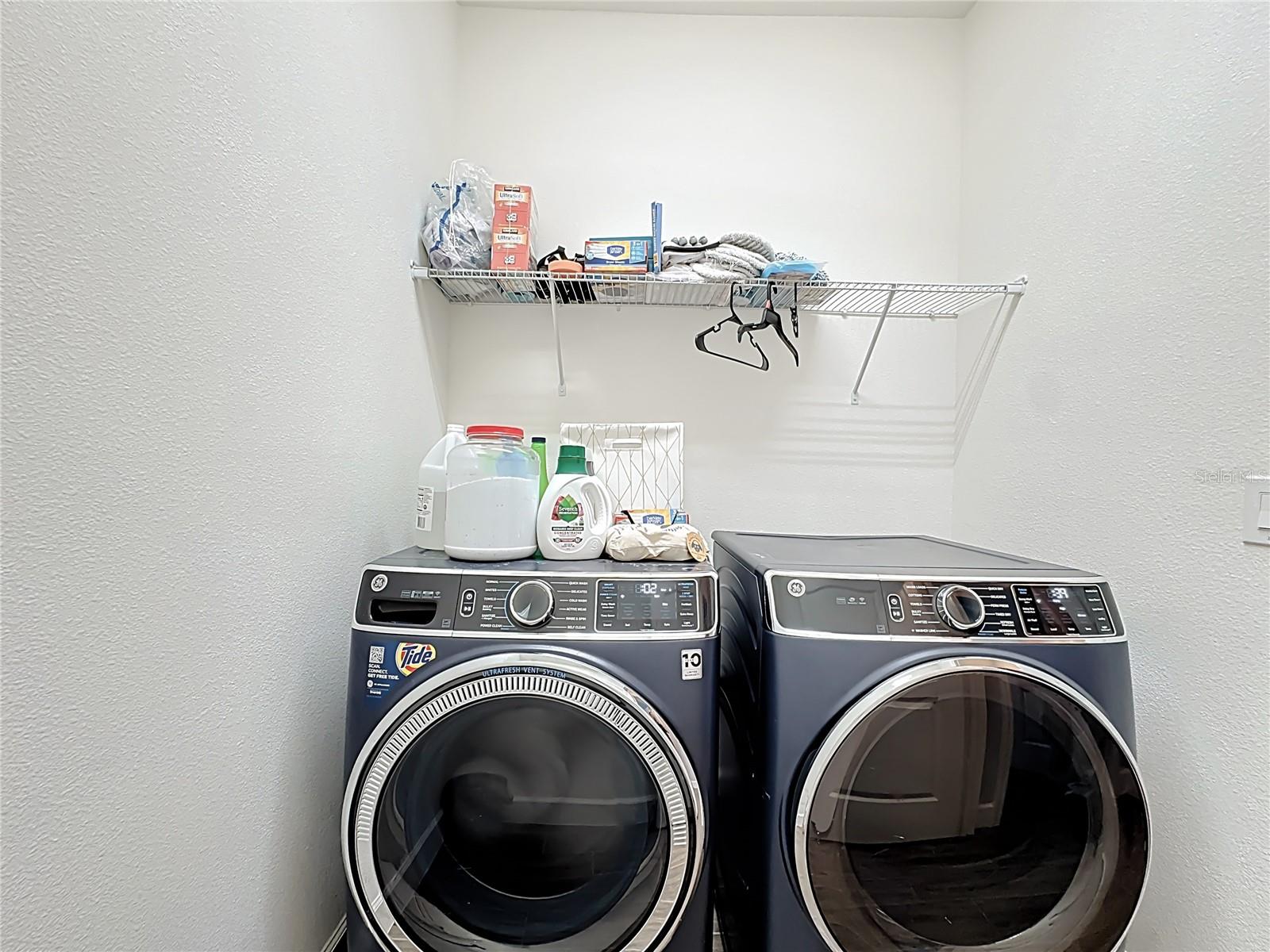 GARDENS II AT LAKE JACKSON - Residential