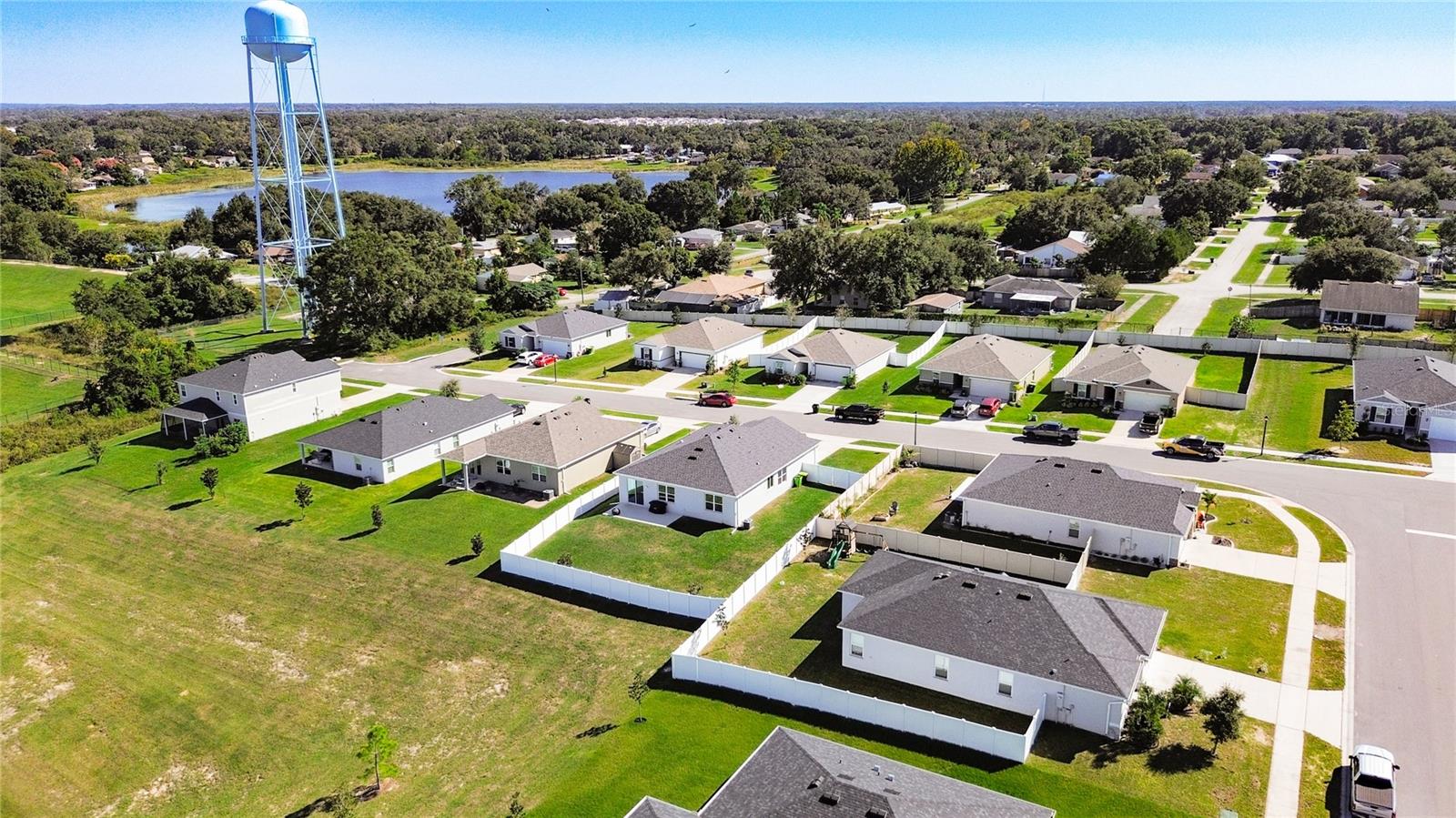 GARDENS II AT LAKE JACKSON - Residential