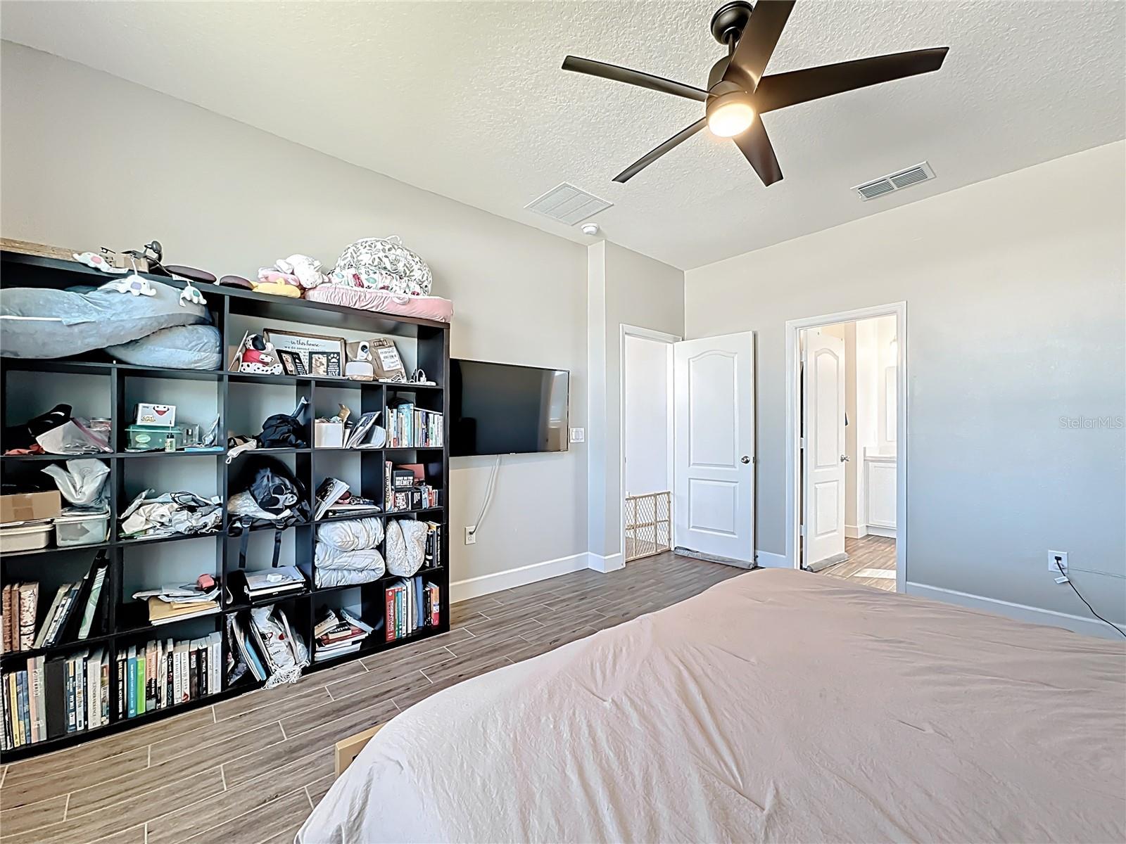 GARDENS II AT LAKE JACKSON - Residential