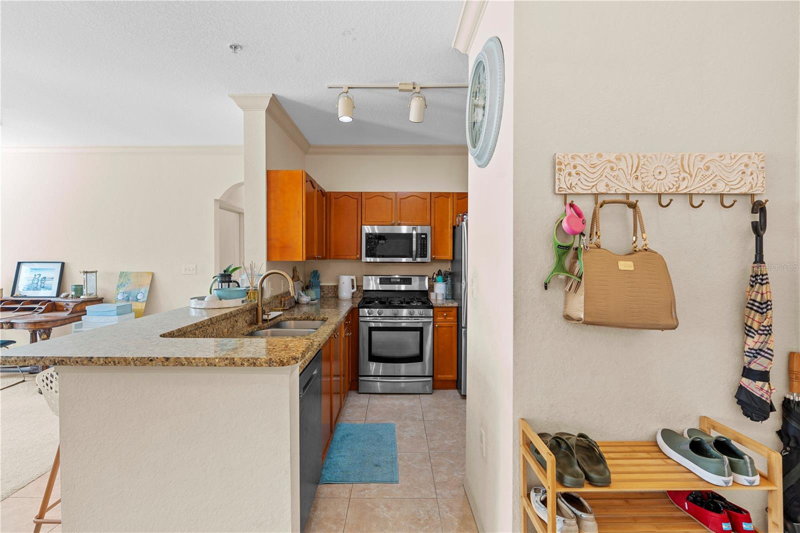 2765 VIA CIPRIANI 1232B