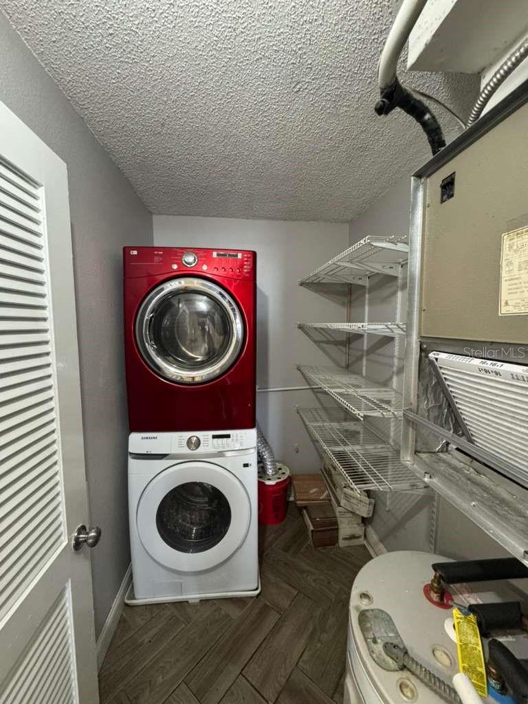 WEATHERLY YACHT CLUB CONDO AT LAKE - Residential