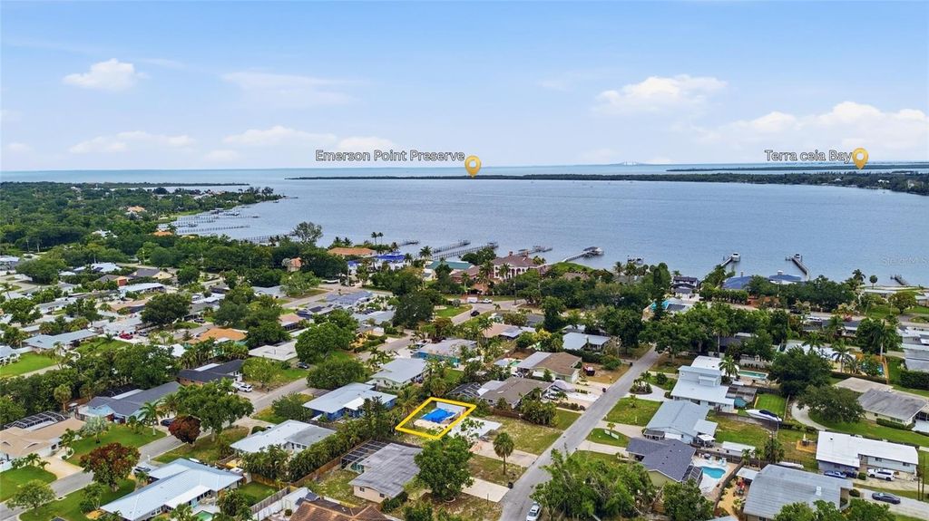 Photo of 1308 62nd Street NW, Bradenton, FL 34209 (MLS # A4695581)