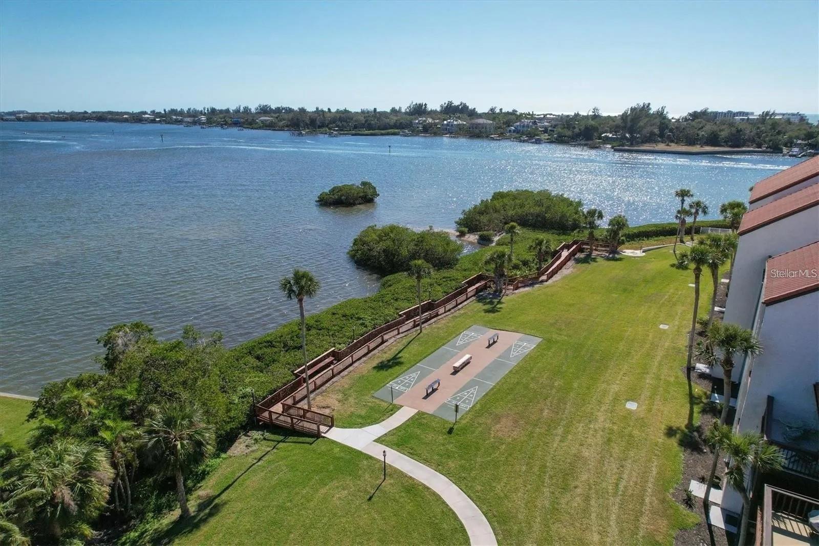 CASTEL DEL MARE - Residential Lease
