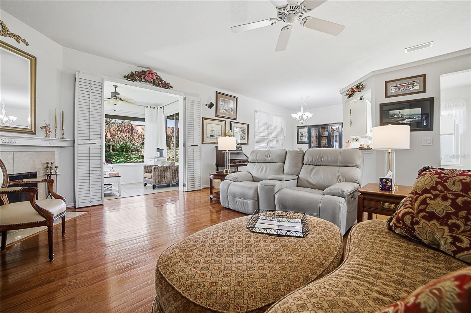 PLYMOUTH LANDING PH 01 - Residential