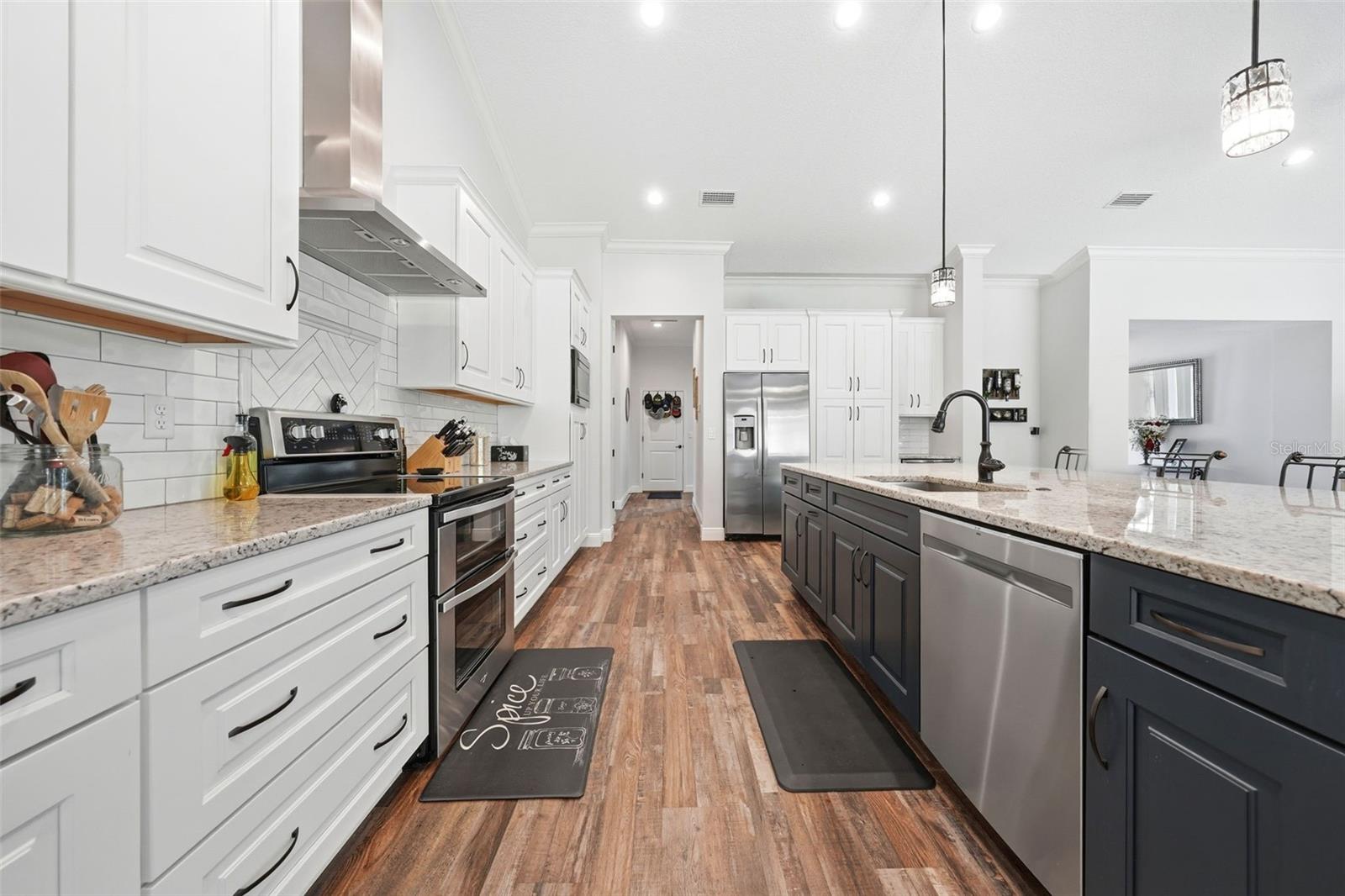 LAKEWOOD RANCHES SUB - Residential