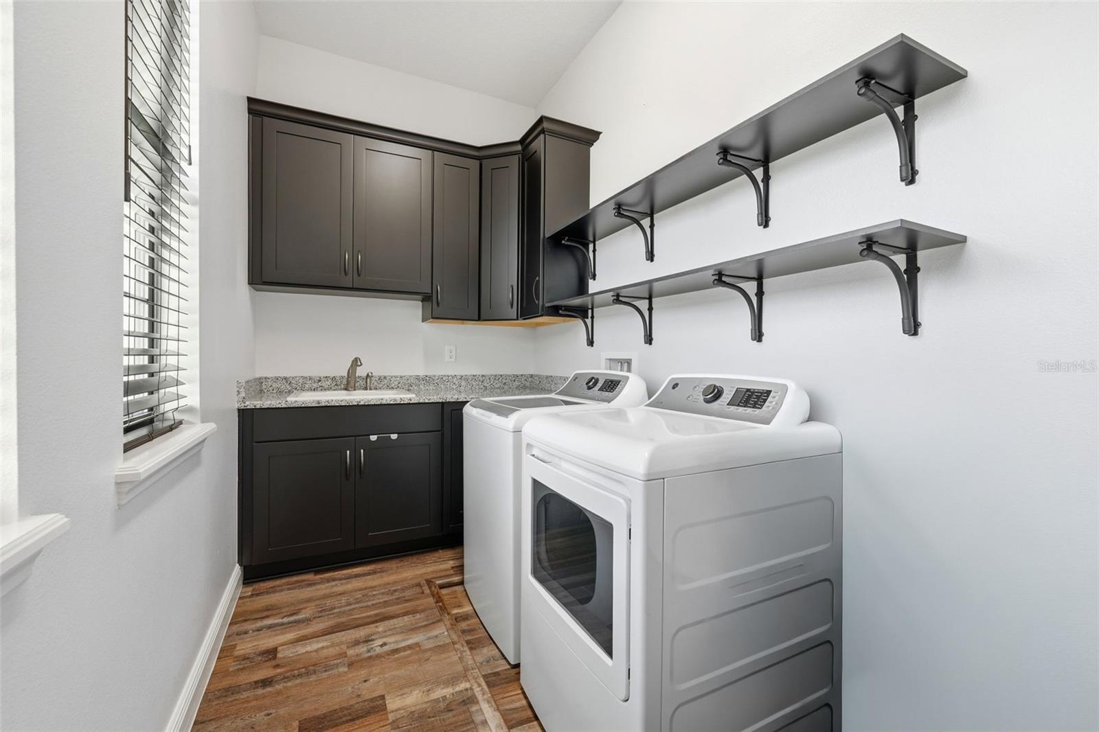 LAKEWOOD RANCHES SUB - Residential