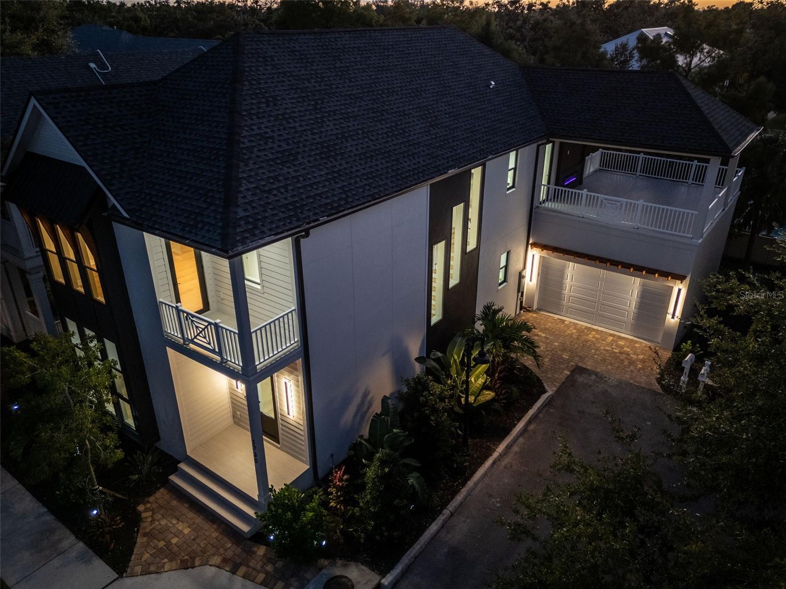 GRANADA PARK - Residential