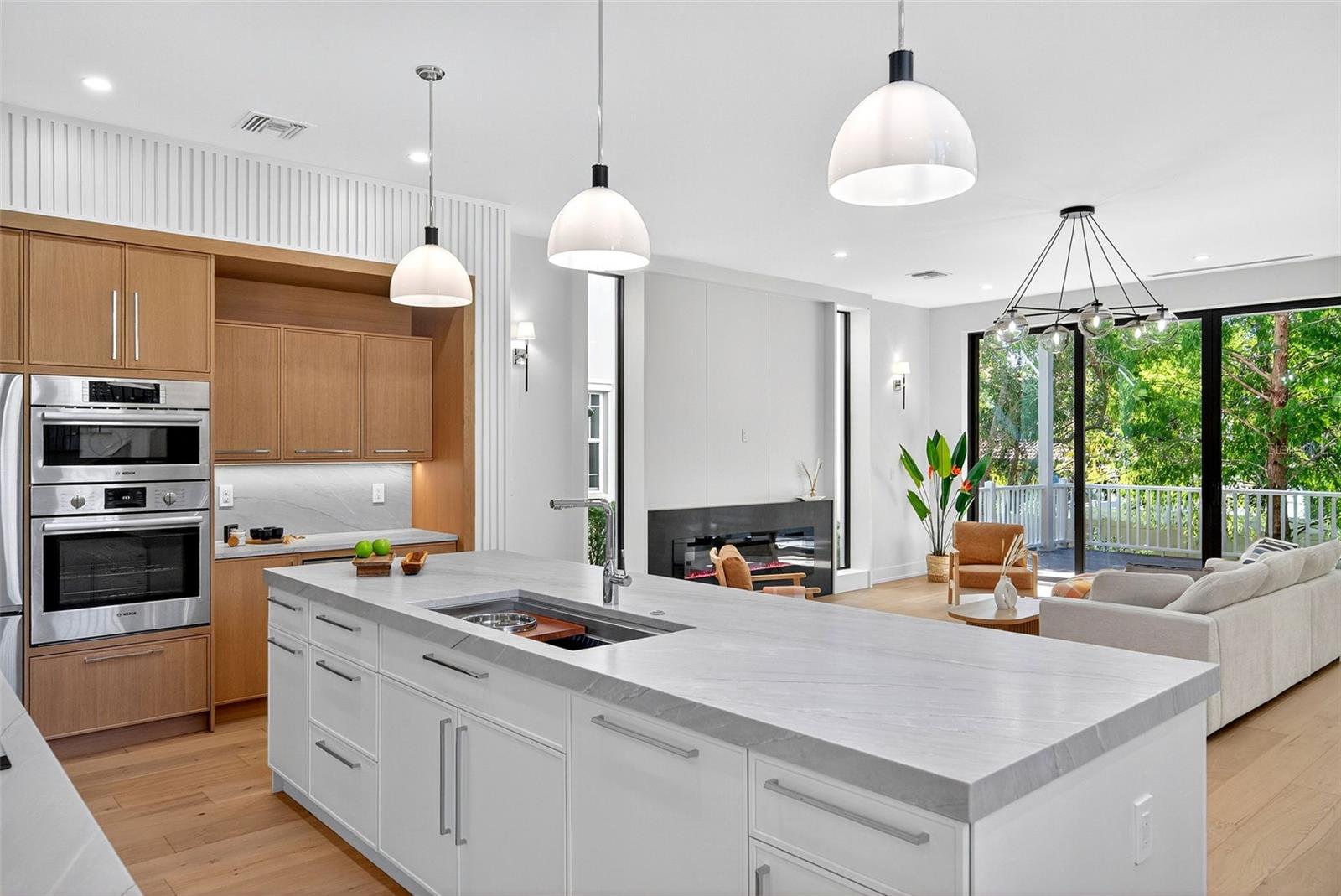 GRANADA PARK - Residential