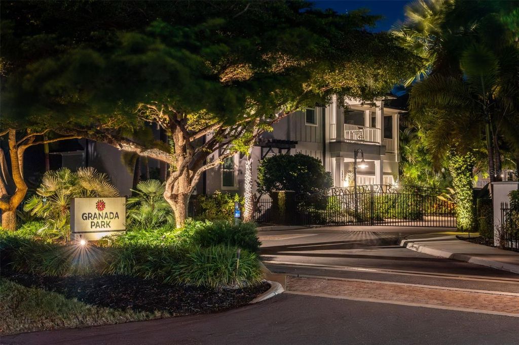 Photo of 1730 Reston Court, Sarasota, FL 34239 (MLS # A4670039)