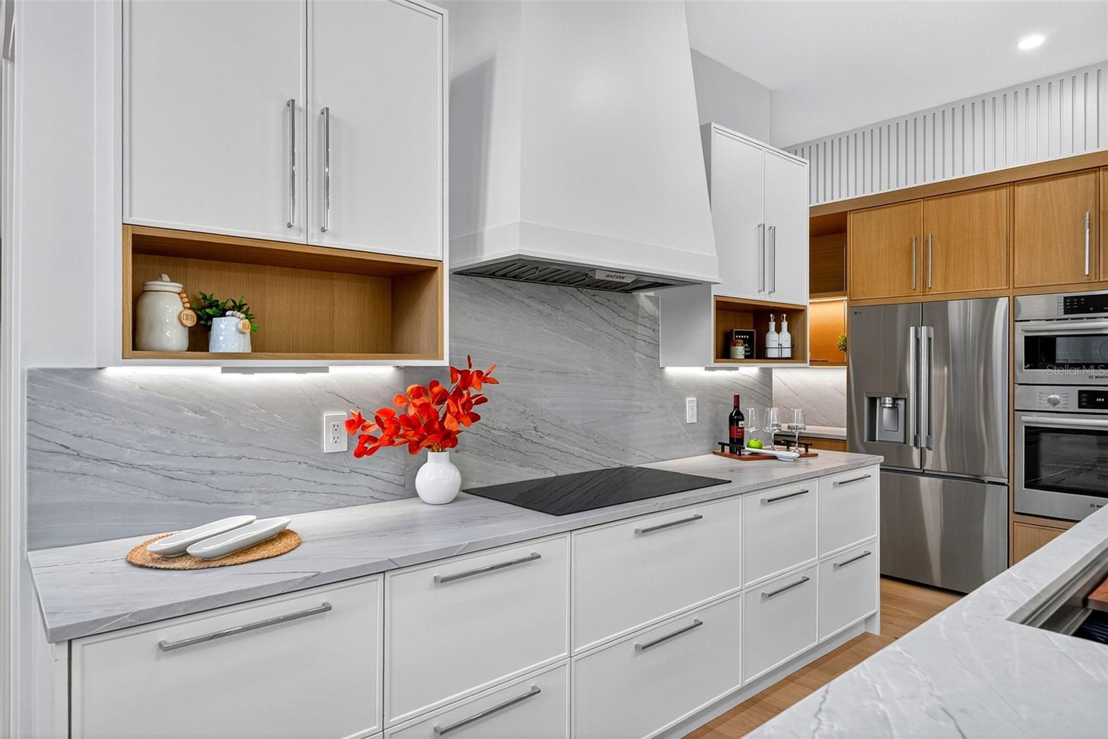 GRANADA PARK - Residential