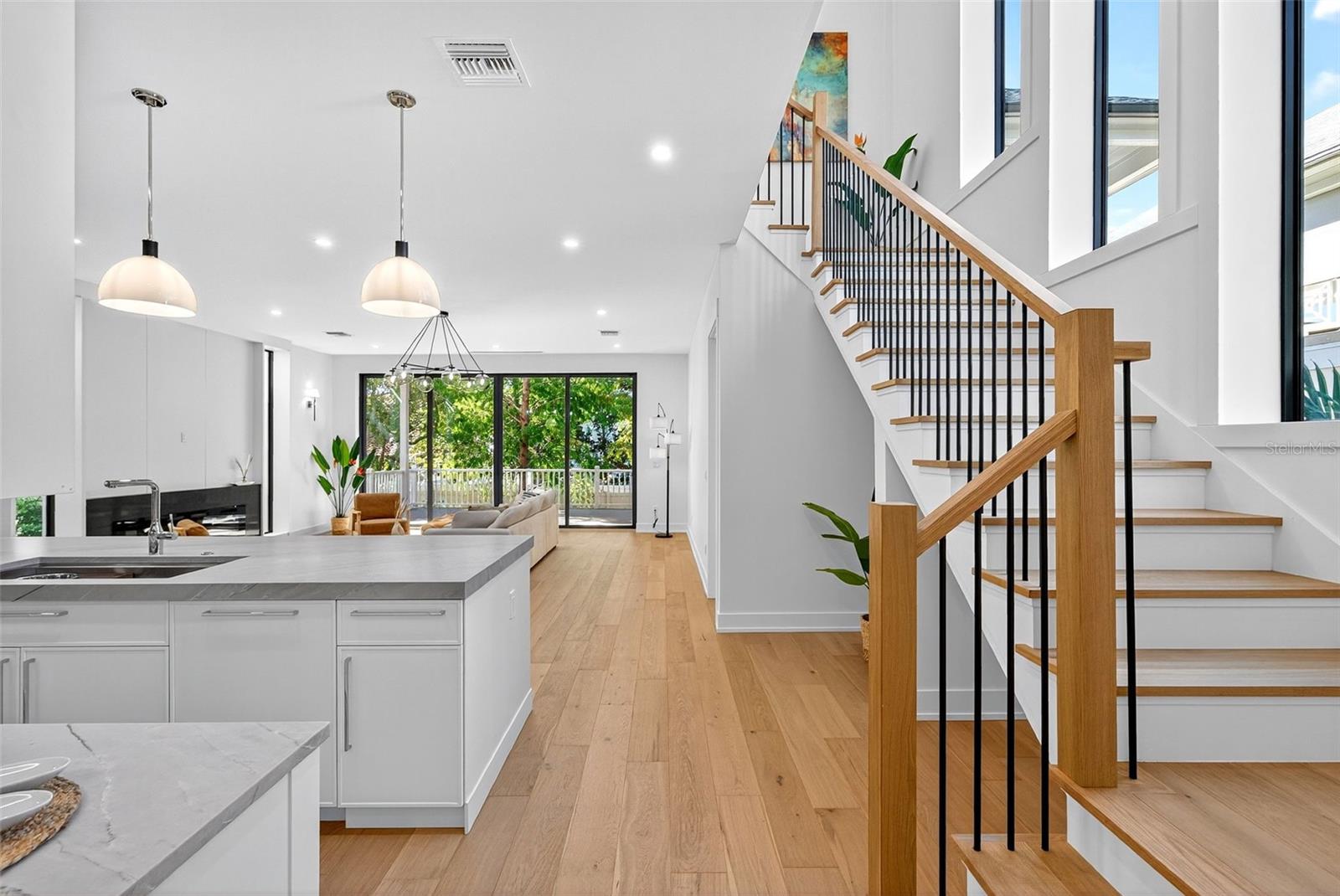 GRANADA PARK - Residential