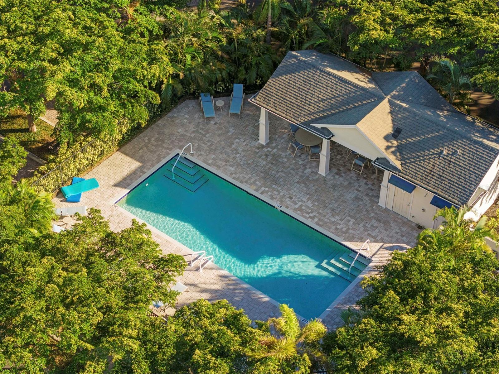 GRANADA PARK - Residential