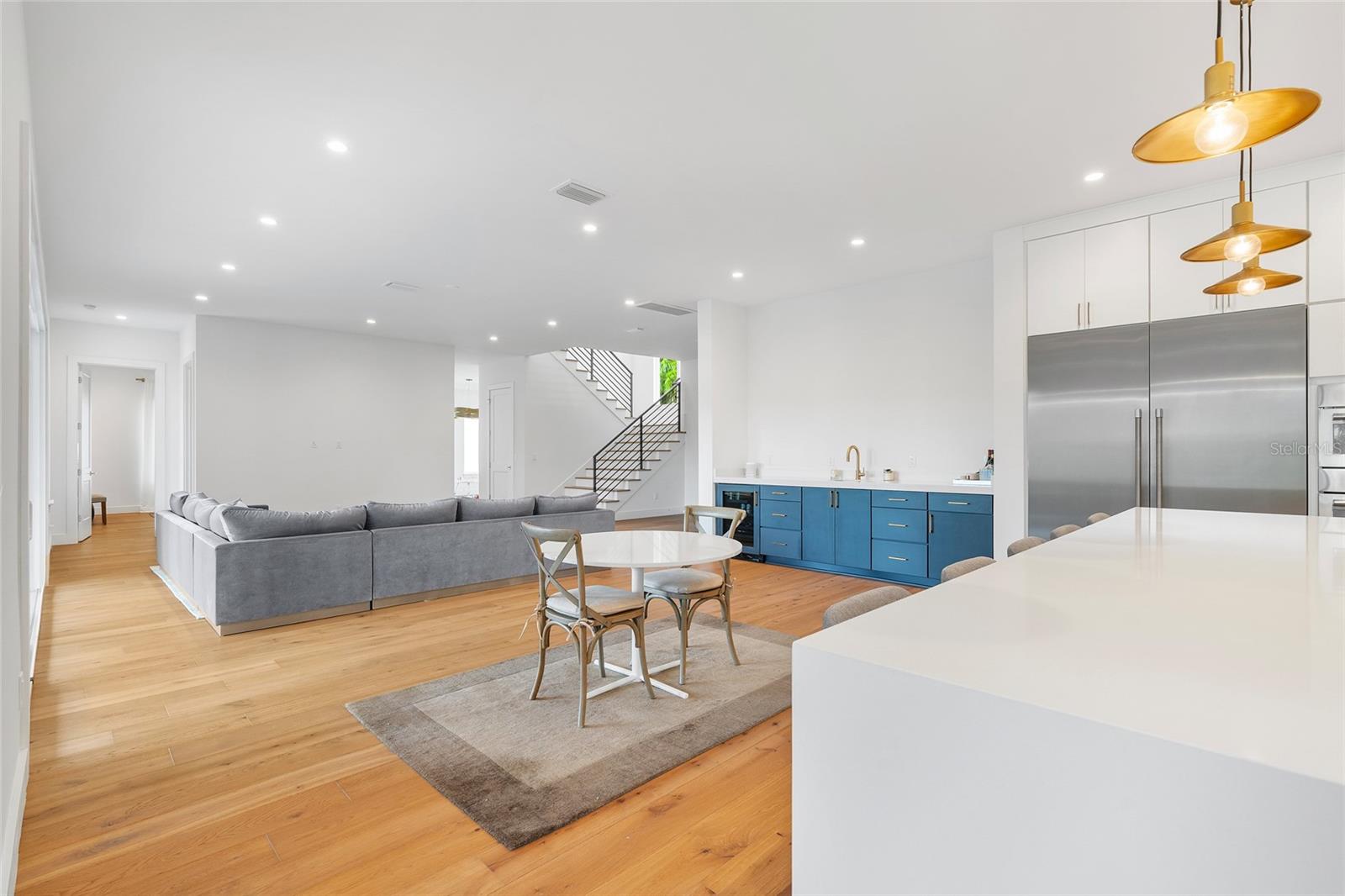 BEL MAR REV ISLAND UNIT - Residential