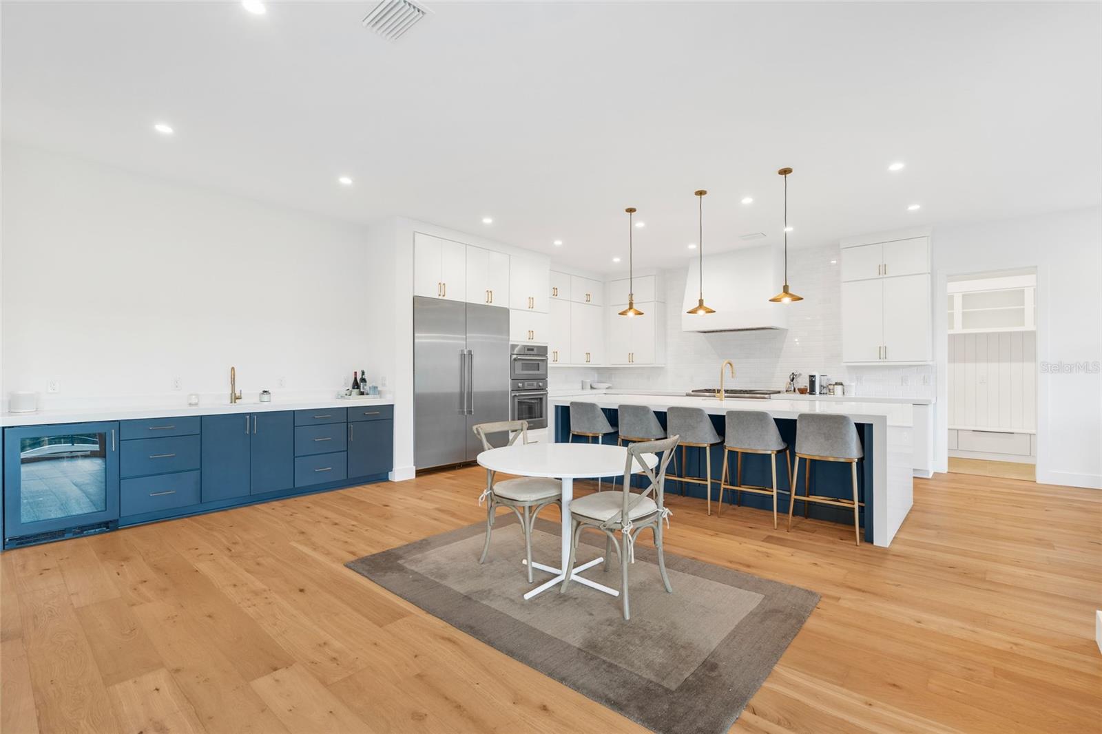 BEL MAR REV ISLAND UNIT - Residential