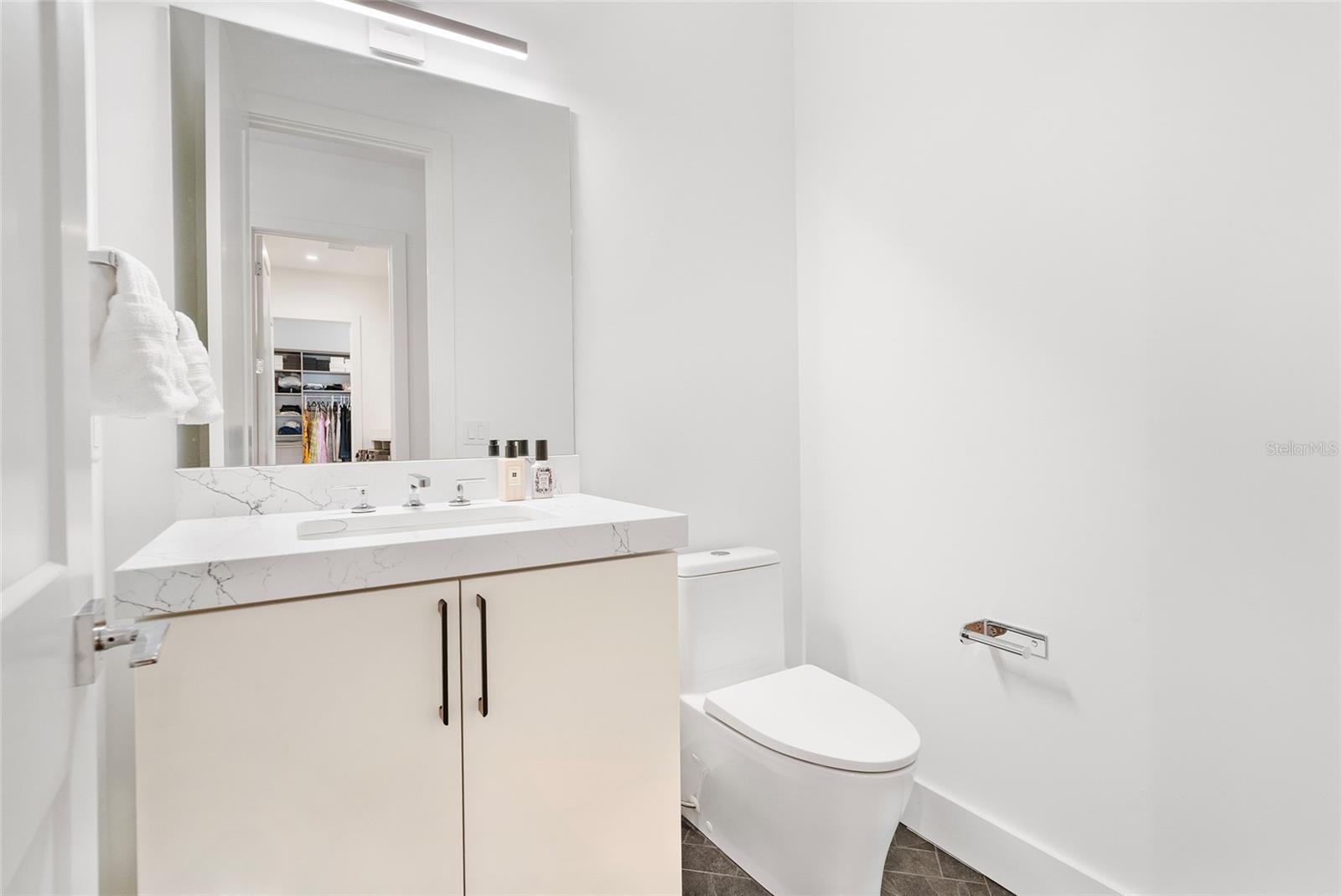 BEL MAR REV ISLAND UNIT - Residential