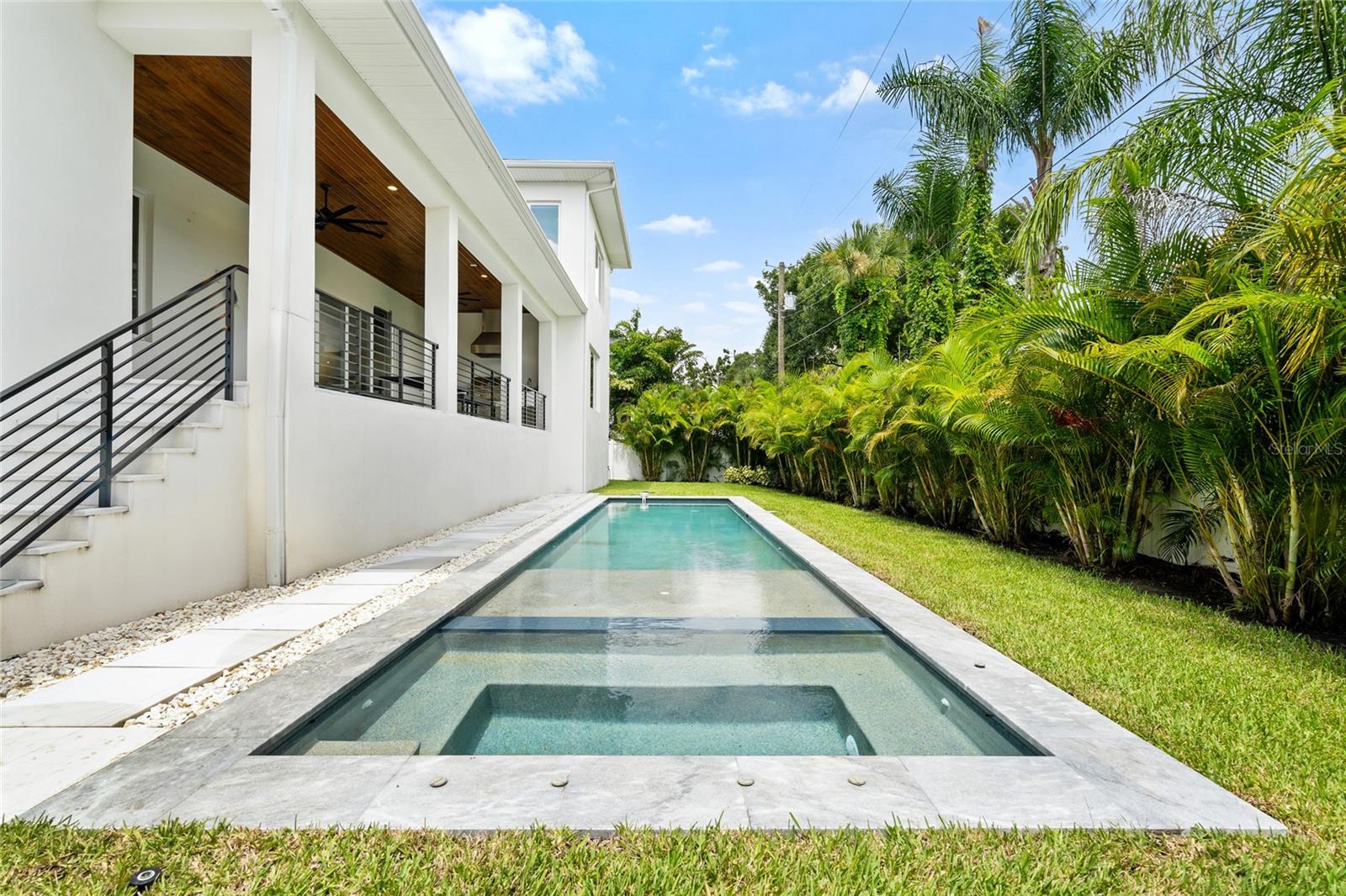 BEL MAR REV ISLAND UNIT - Residential