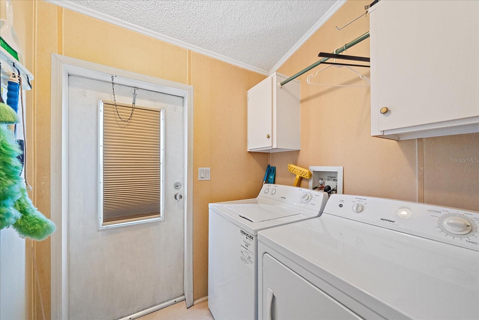 HOLIDAY PARK - Residential