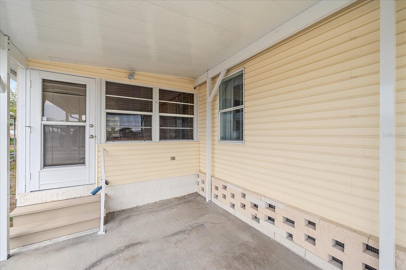 HOLIDAY PARK - Residential