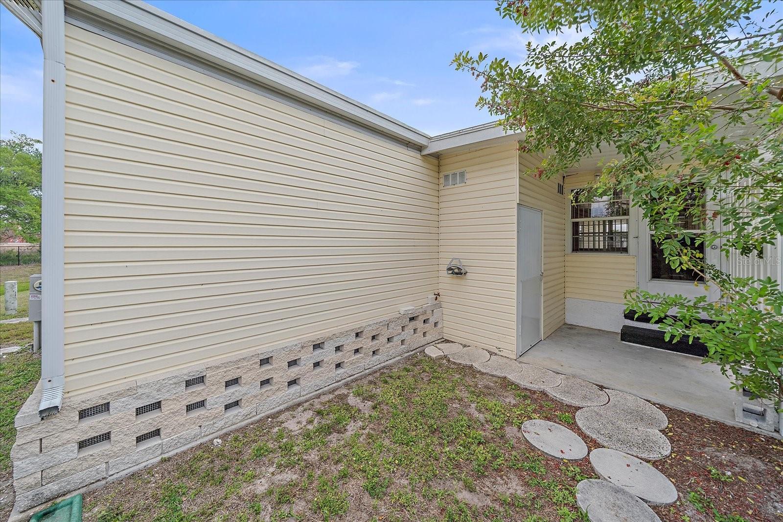 HOLIDAY PARK - Residential