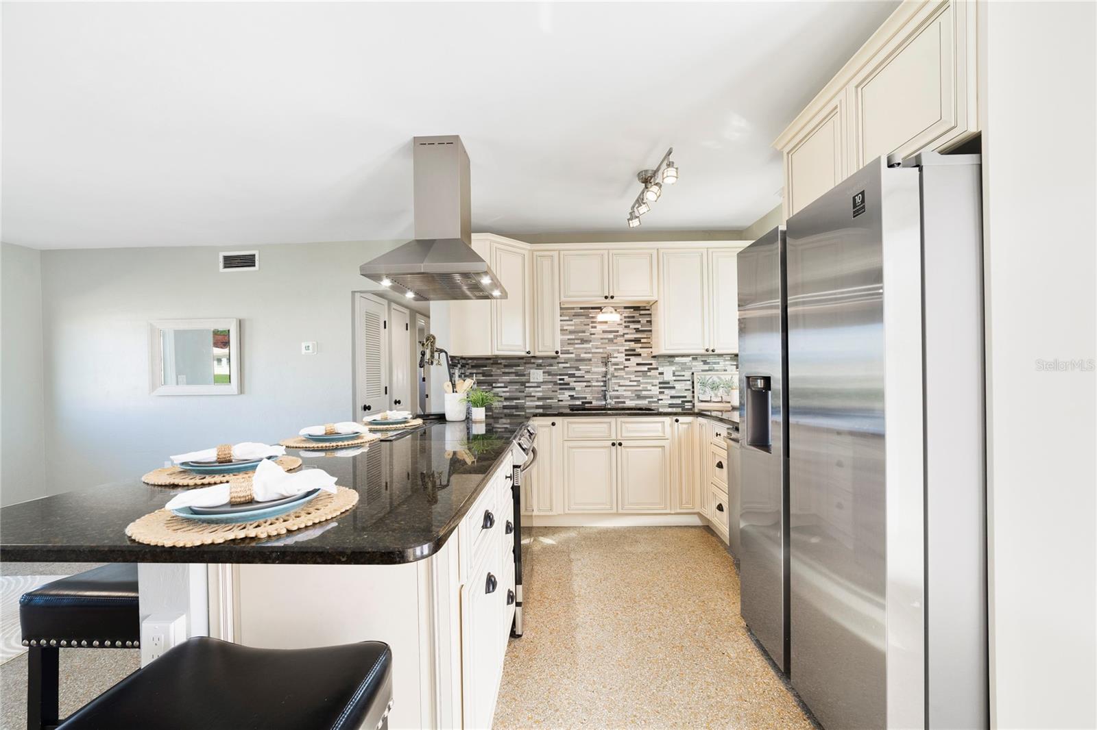 LOUDEL - Residential