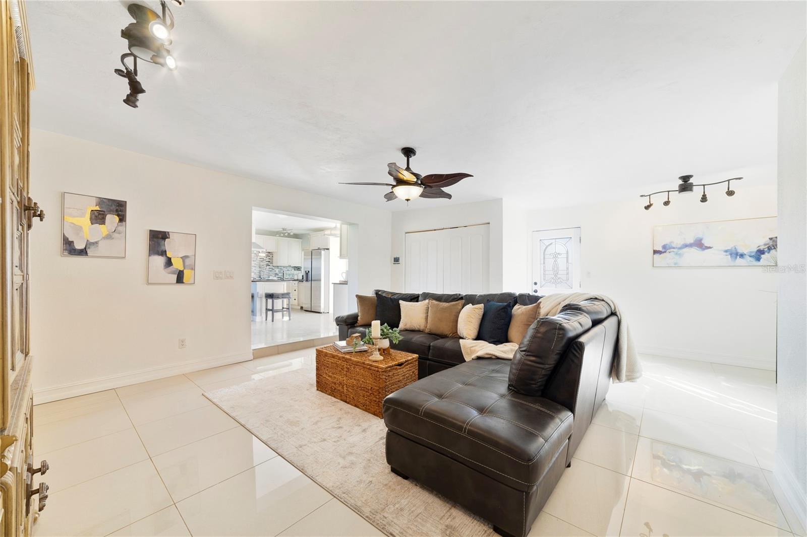 LOUDEL - Residential