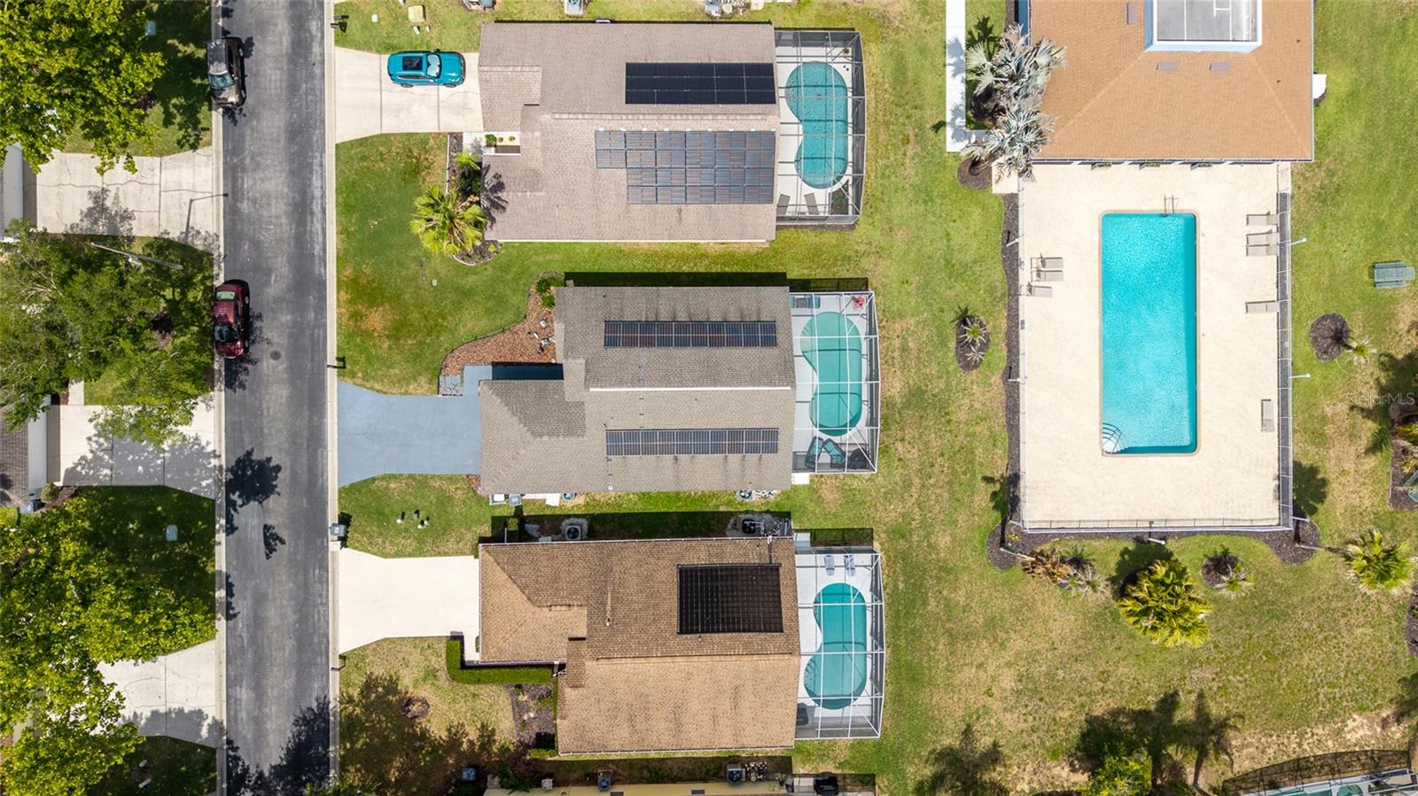 VILLAS OF WESTRIDGE PHASE 5-A PB 106 PGS 17 & 18 - Residential