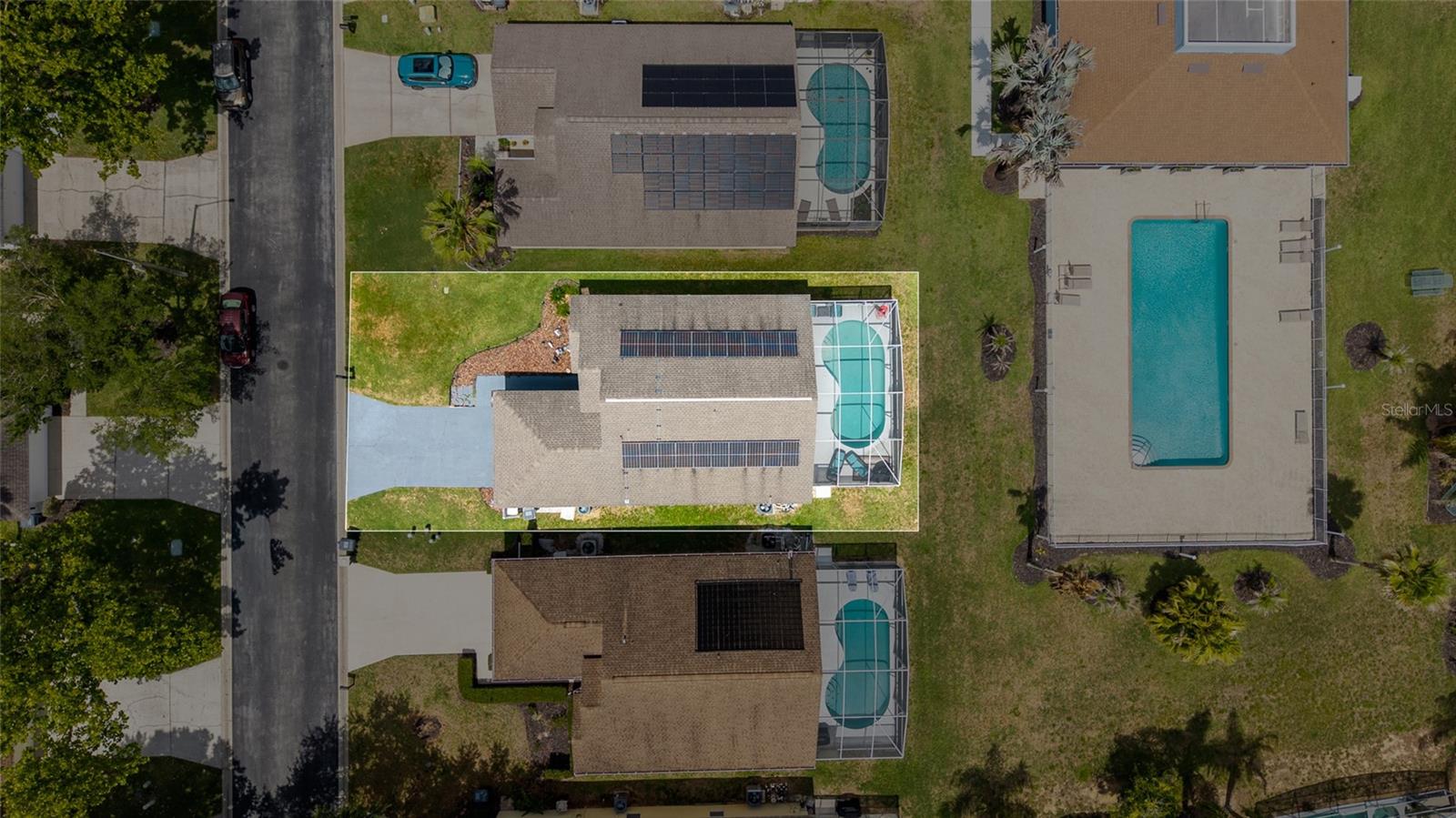 VILLAS OF WESTRIDGE PHASE 5-A PB 106 PGS 17 & 18 - Residential