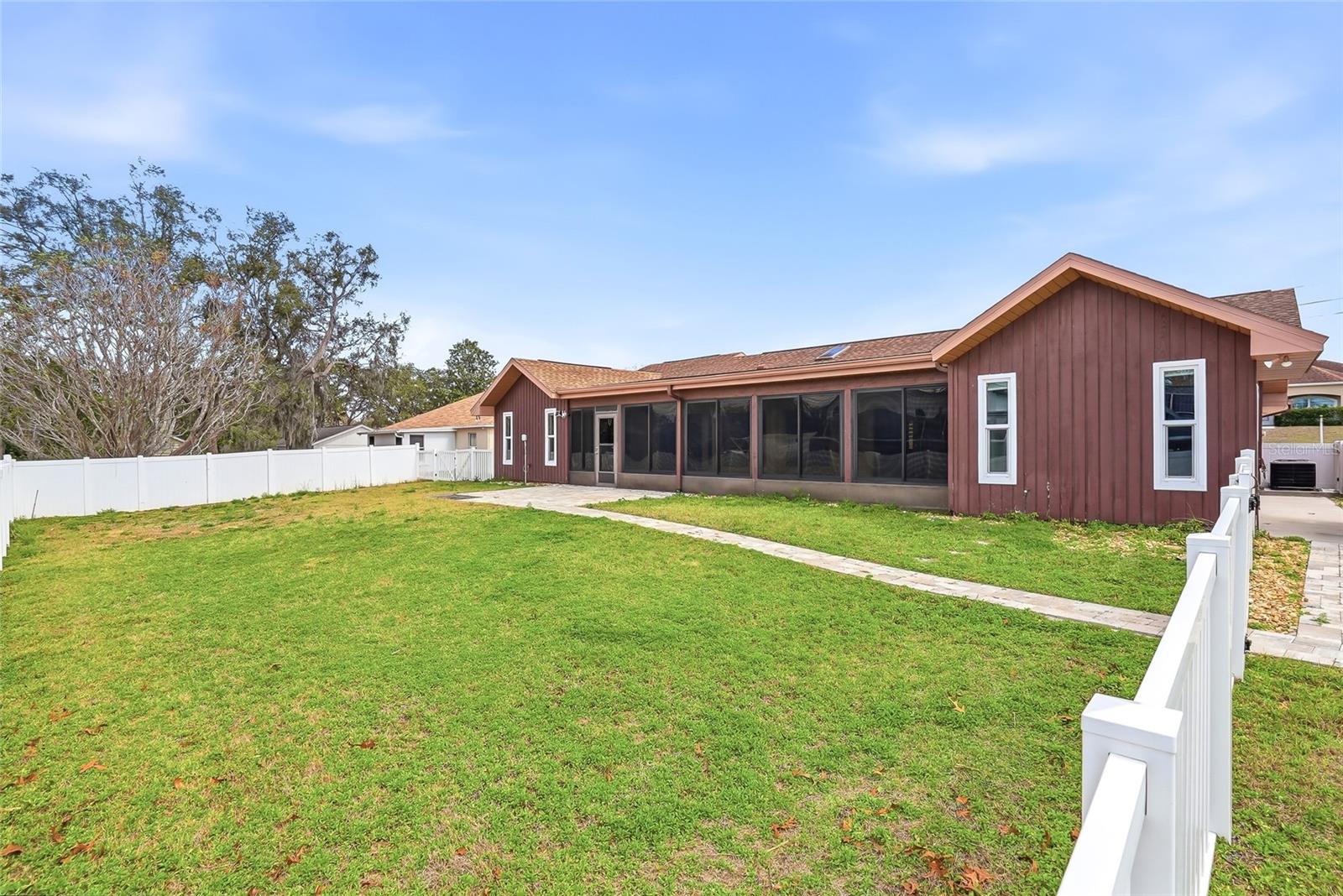 SPRING HILL - Residential