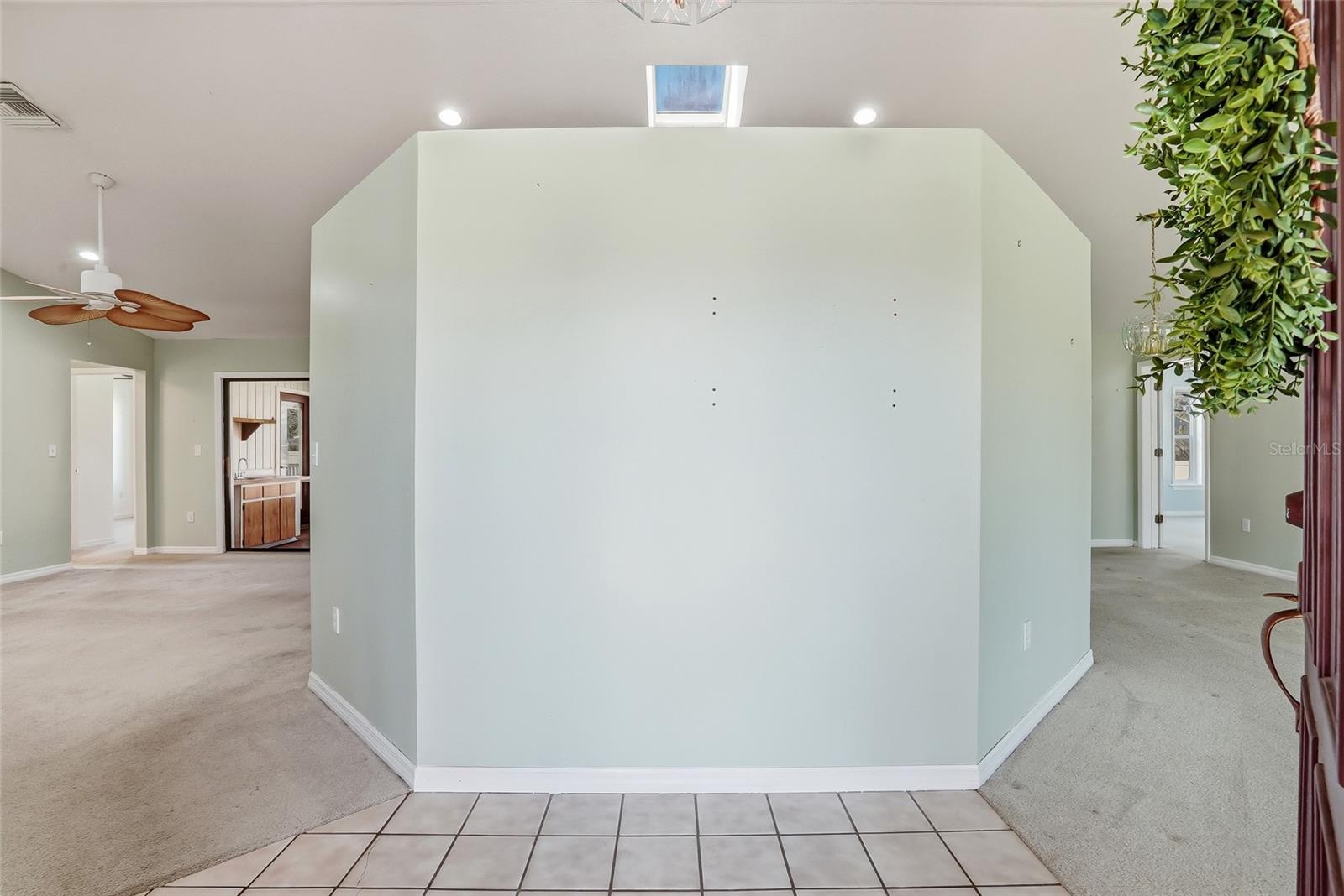 SPRING HILL - Residential