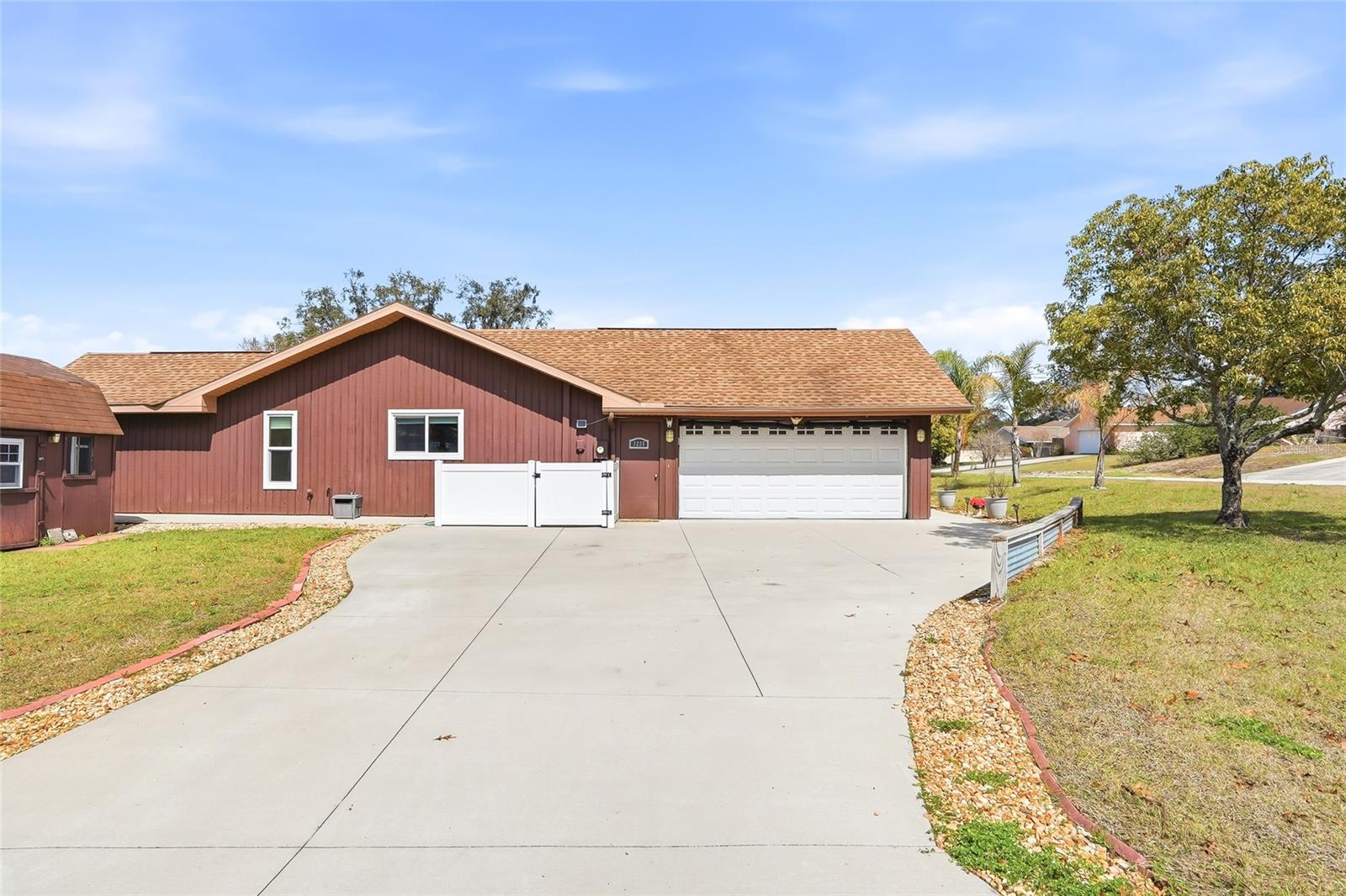 SPRING HILL - Residential