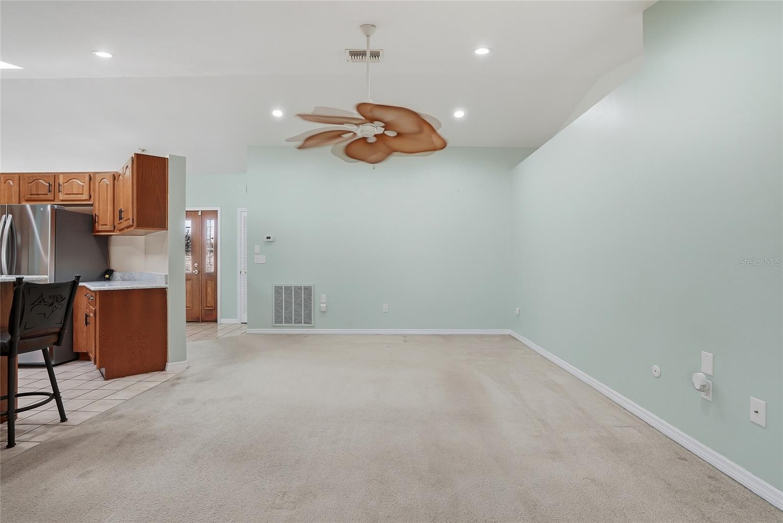 SPRING HILL - Residential