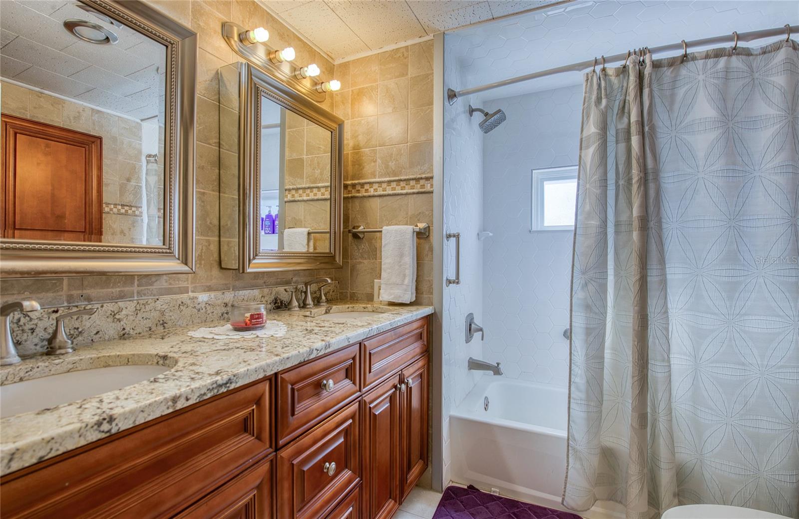 BAY ARISTOCRAT VILLAGE MOBILE HOME PARK UNREC - Residential