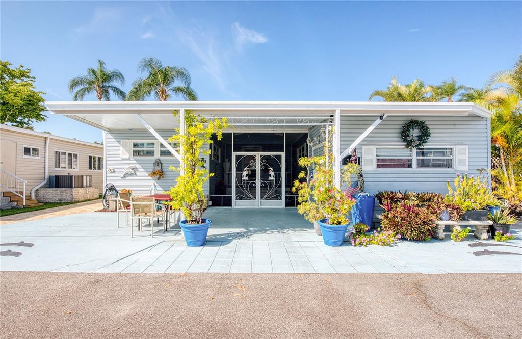 Photo of 18675 Us Highway 19 N #303, Clearwater, FL 33764 (MLS # TB8441130)