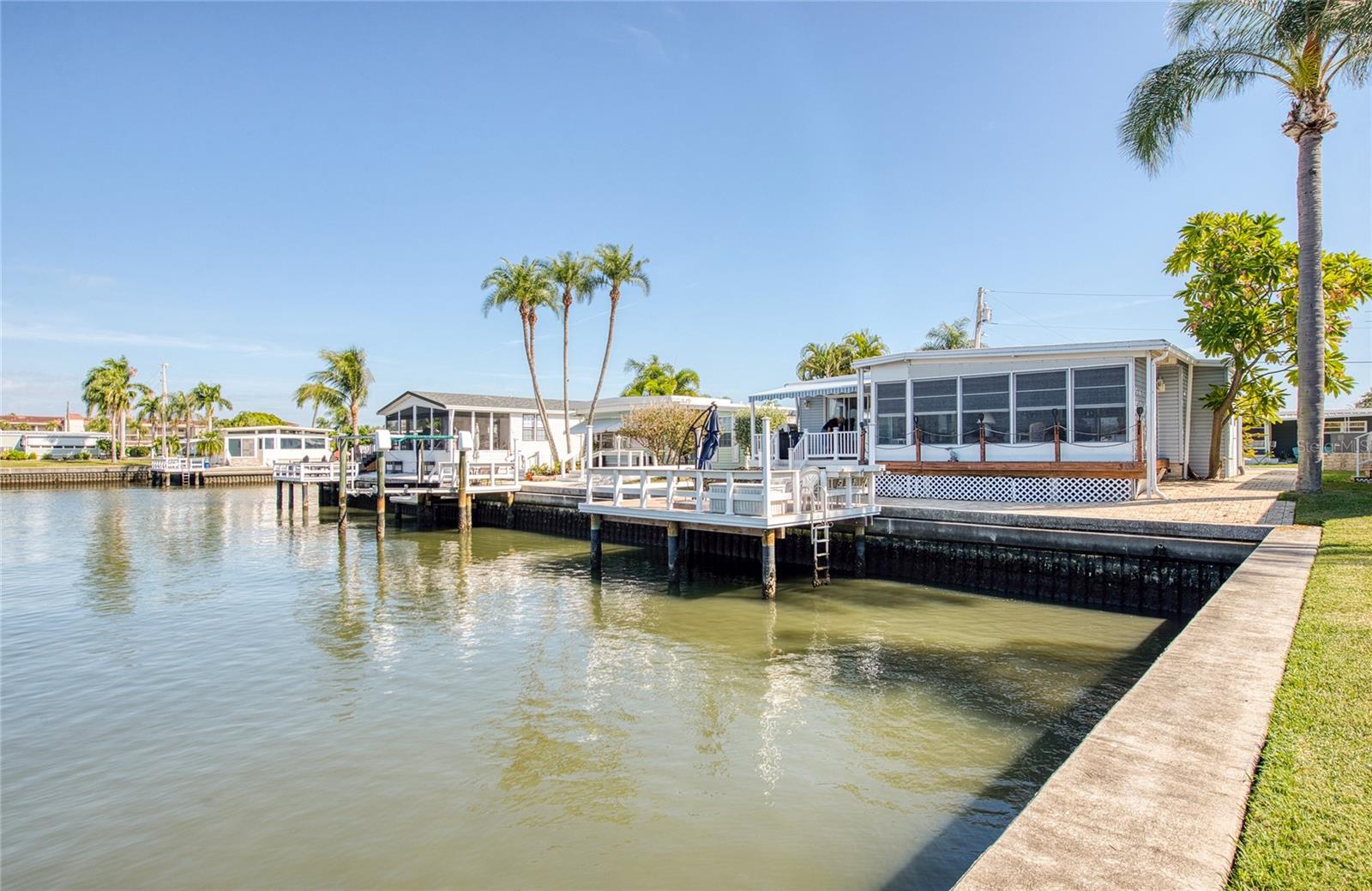 BAY ARISTOCRAT VILLAGE MOBILE HOME PARK UNREC - Residential